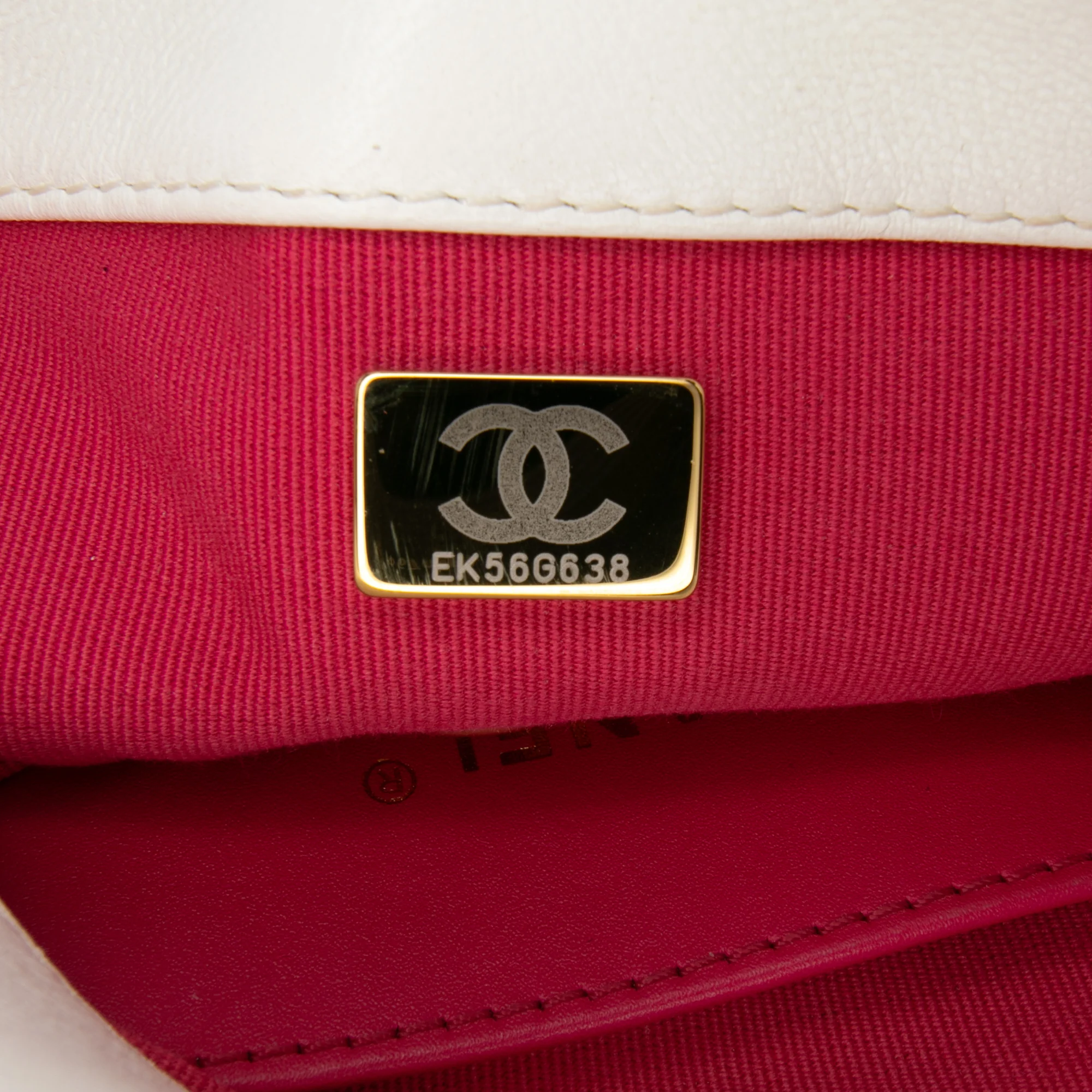 Chanel | Pre-Owned Mini Quilted Lambskin Acrylic Coco Love Flap | White/Ivory - Image 8
