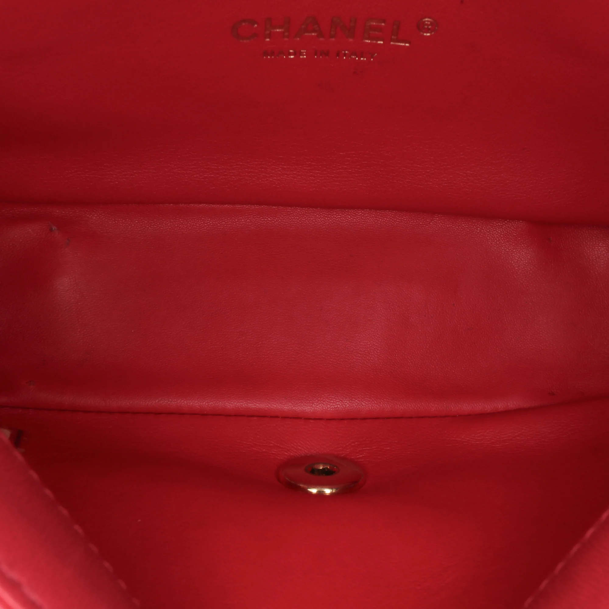 Chanel | Pre-Owned Mini Quilted Lambskin Carry Chic Flap | Pink/Dark Pink - Image 6