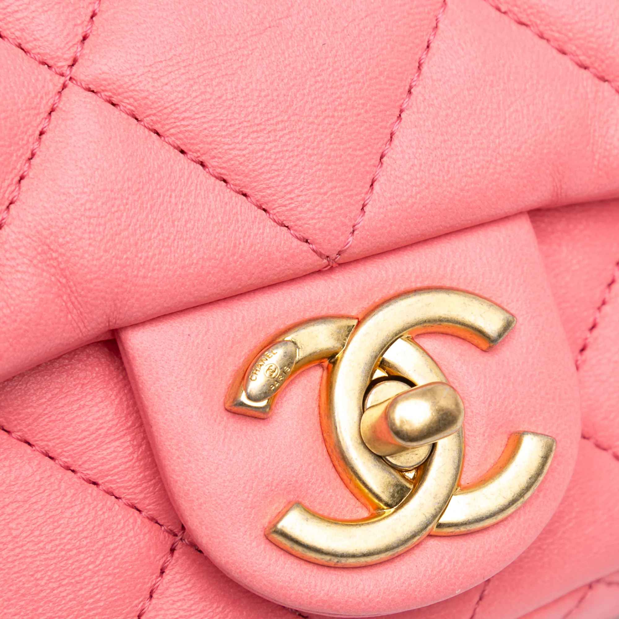 Chanel | Pre-Owned Mini Quilted Lambskin Funky Town Flap - II | Pink - Image 6