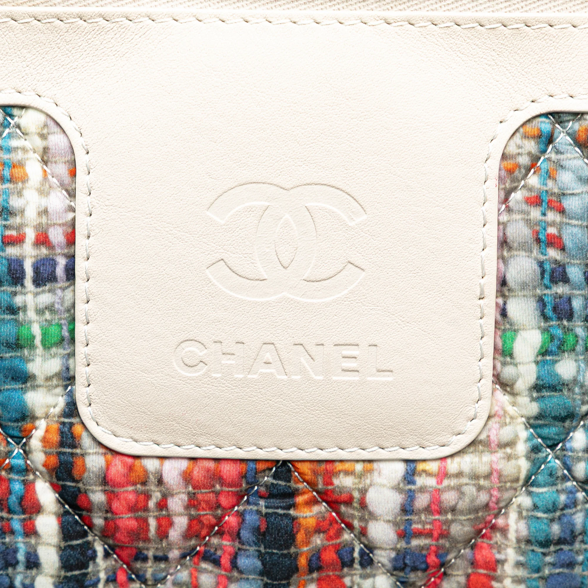 Chanel | Pre-Owned Nylon Tweed Printed Coco Cocoon Tote | Multi - Image 13