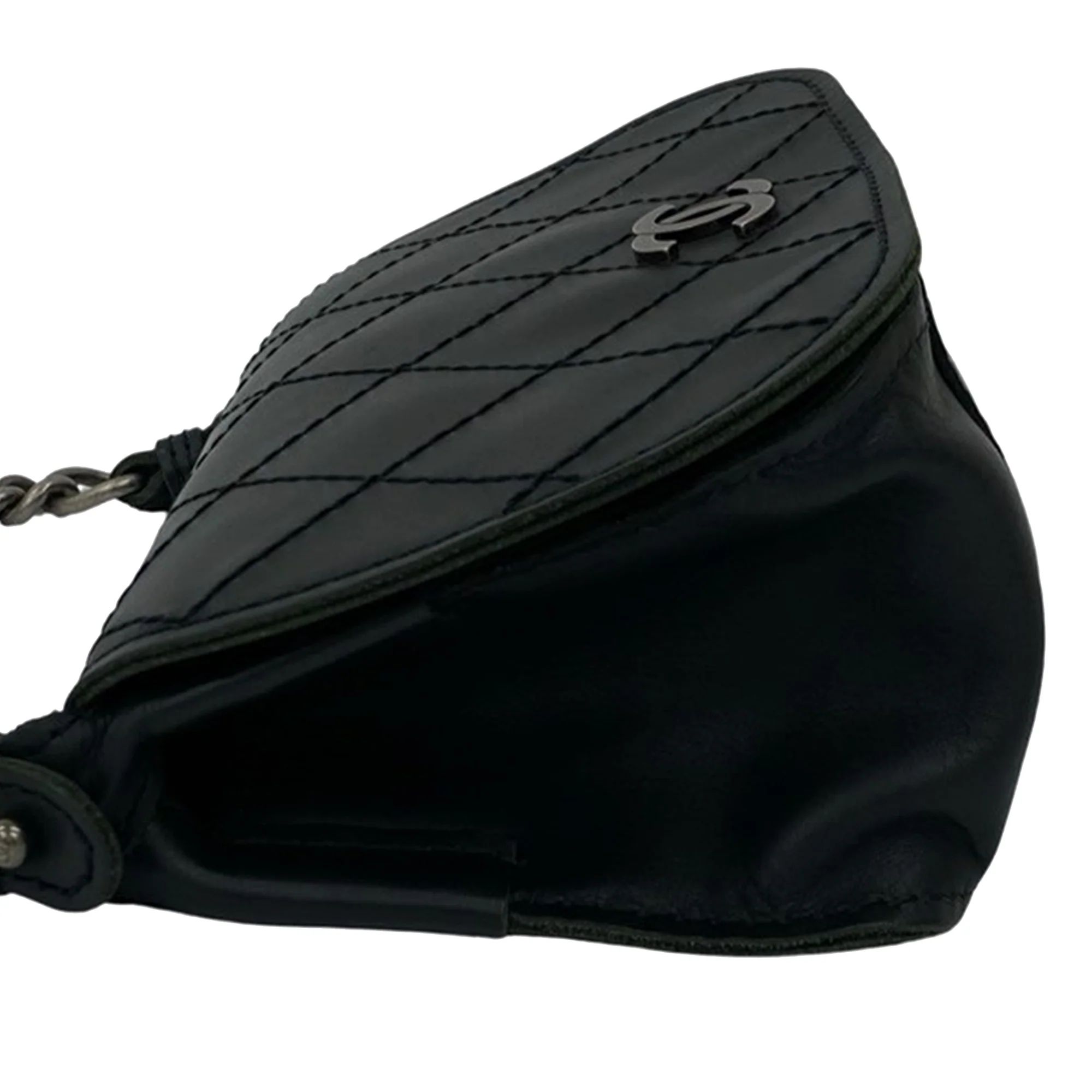 Chanel | Pre-Owned Paris-Edinburgh Mini Calfskin Highlander Flap | Black - Image 9