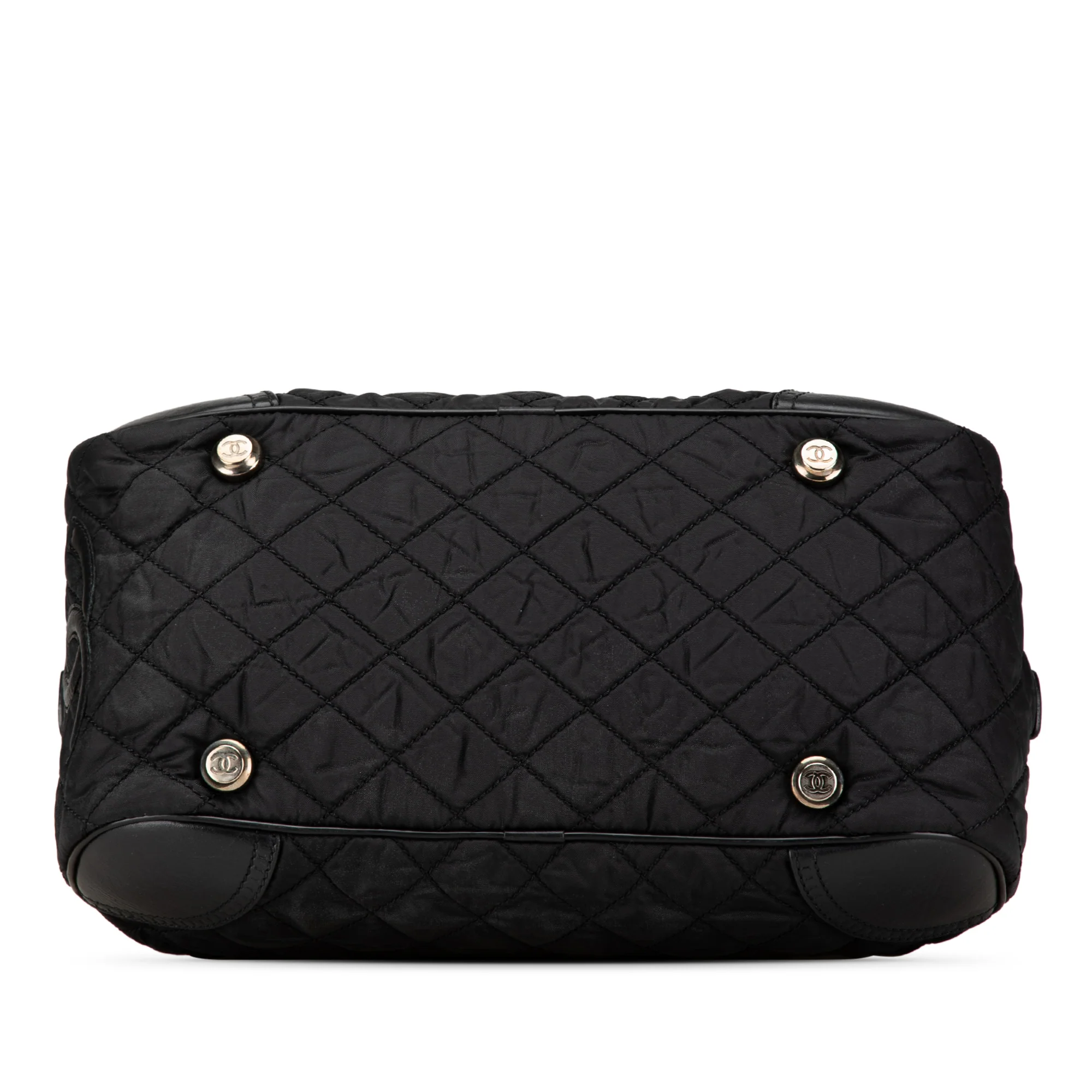 Chanel | Pre-Owned Paris New York Quilted Nylon Duffle Handbag | Black - Image 7