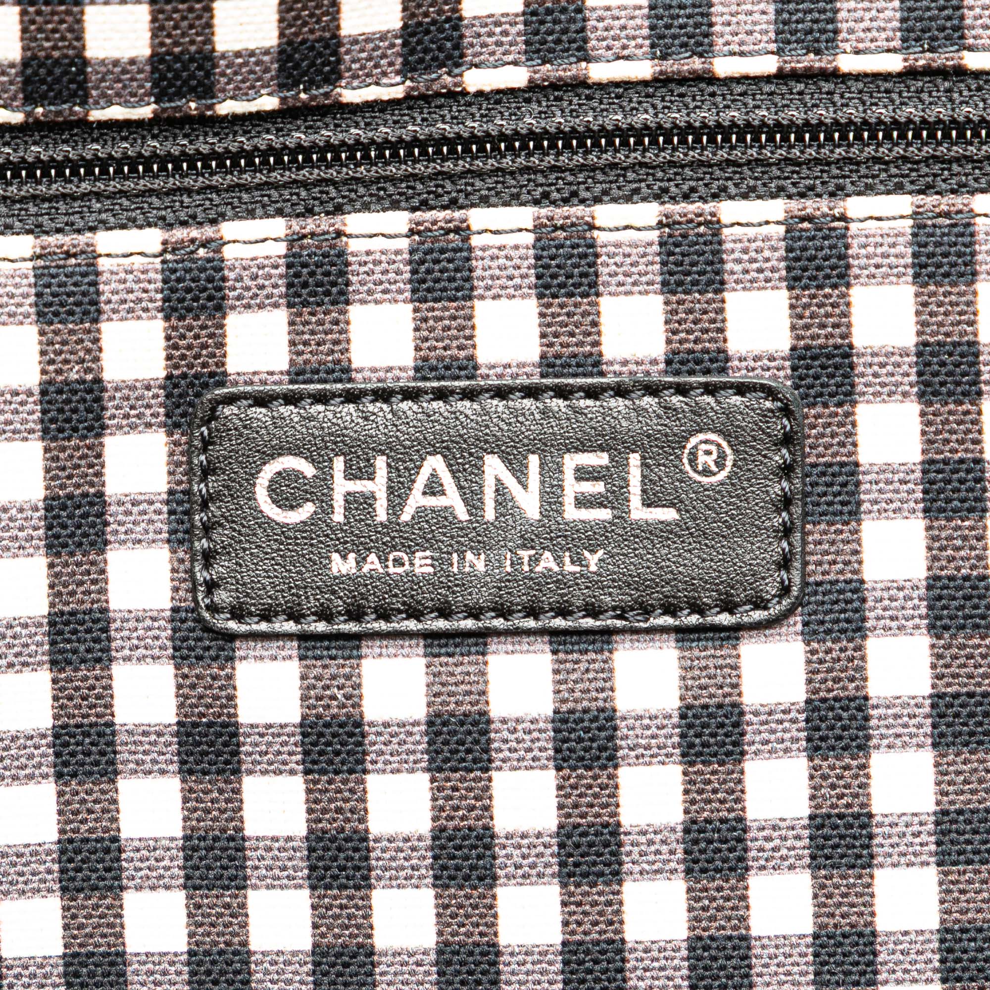 Chanel | Pre-Owned Printed Canvas Gingham Weekender Tote | White - Image 7