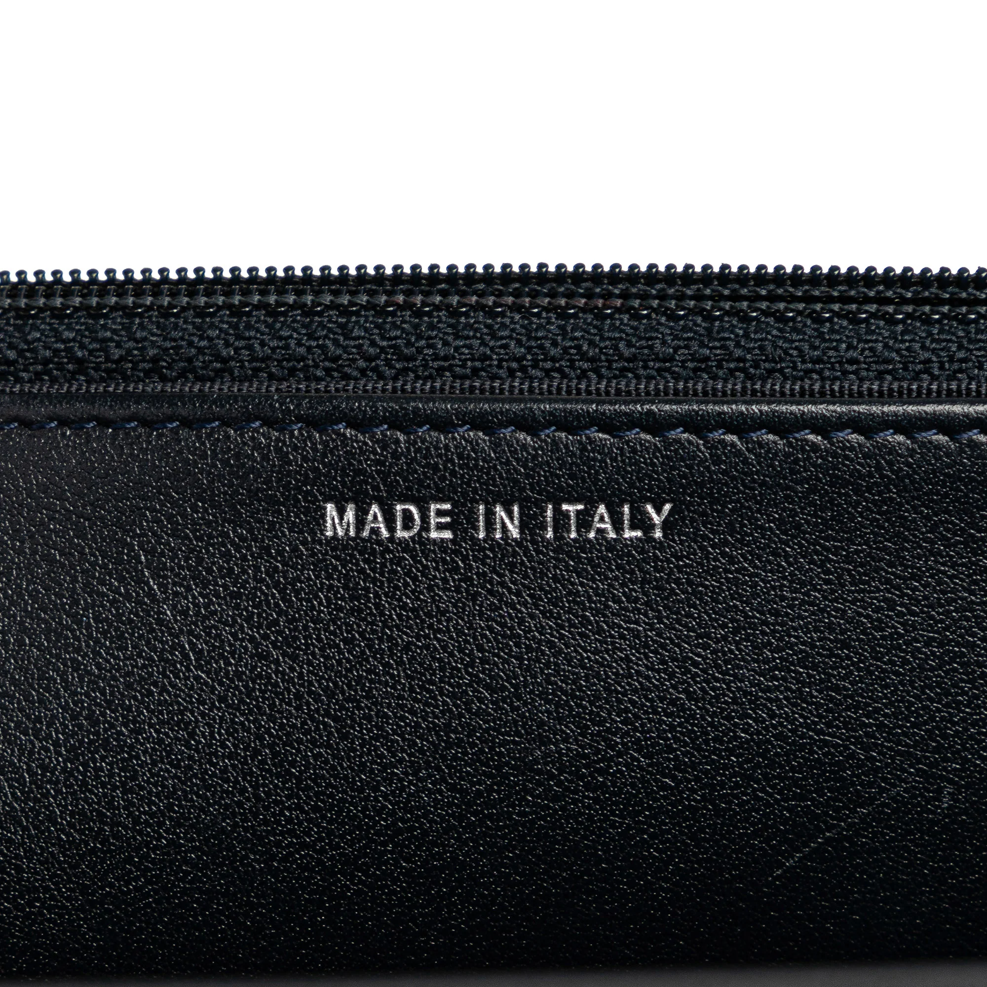 Chanel | Pre-Owned Quilted Aged Calfskin Gabrielle Wallet On Chain | Black - Image 10