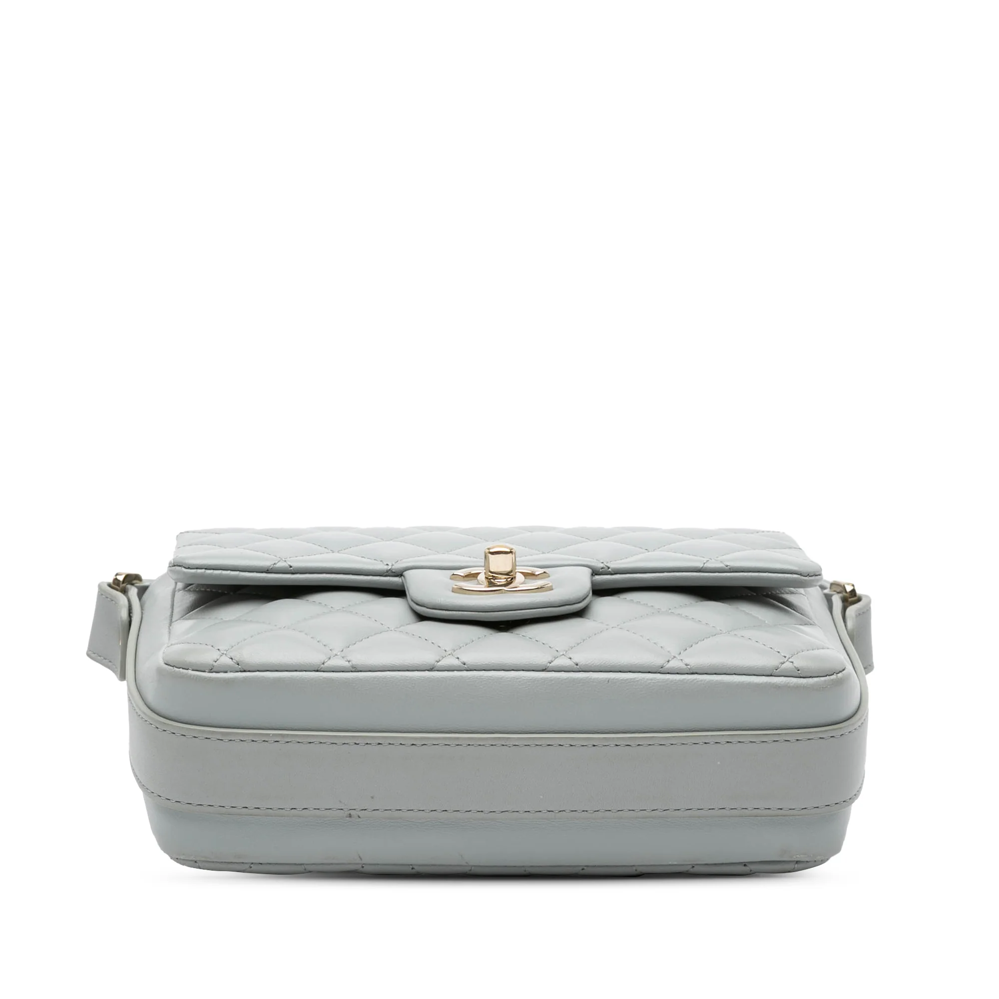 Chanel | Pre-Owned Quilted Calfskin Bolero de Flap - II | Gray - Image 4