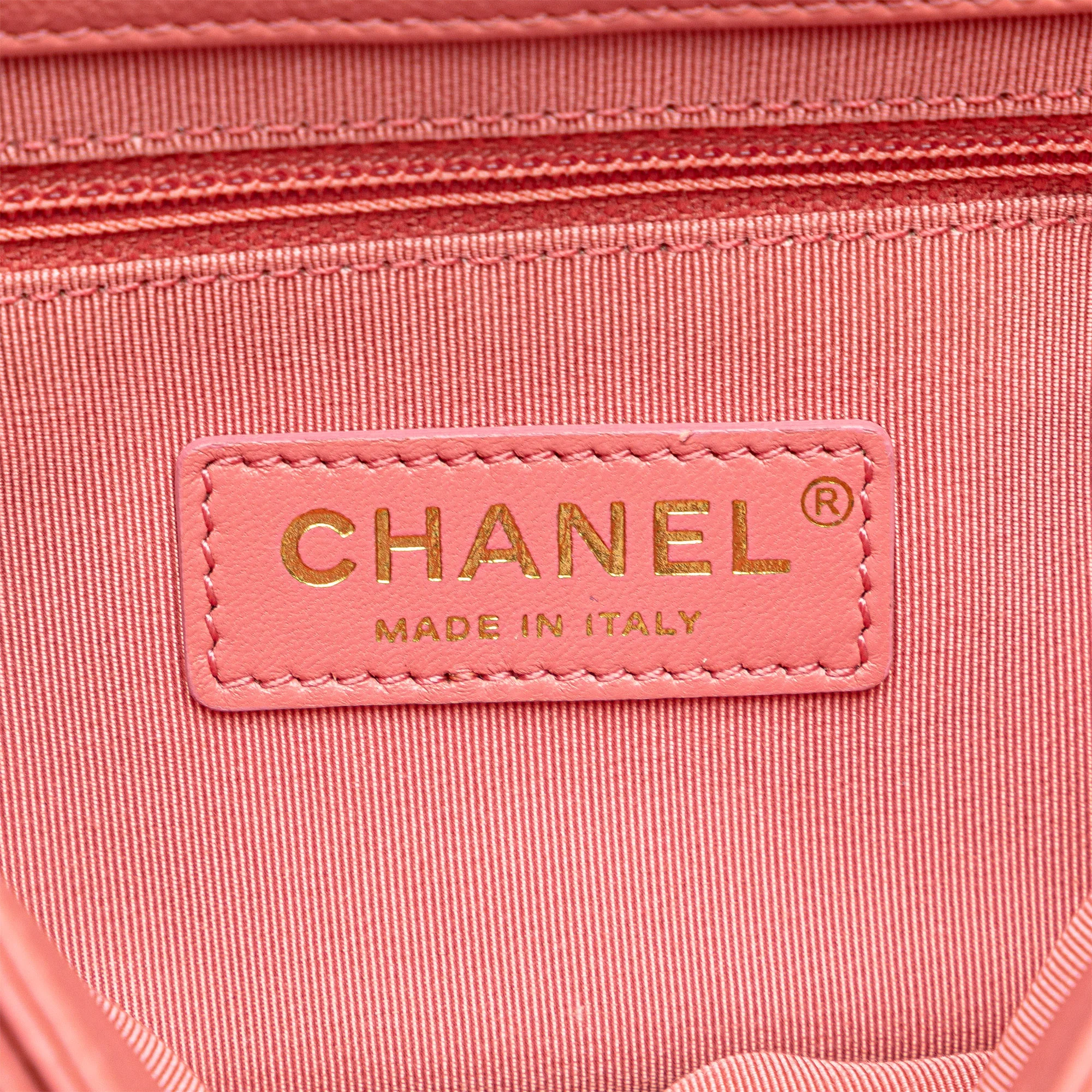 Chanel | Pre-Owned Quilted Calfskin Straight Lined Flap - I | Pink - Image 5