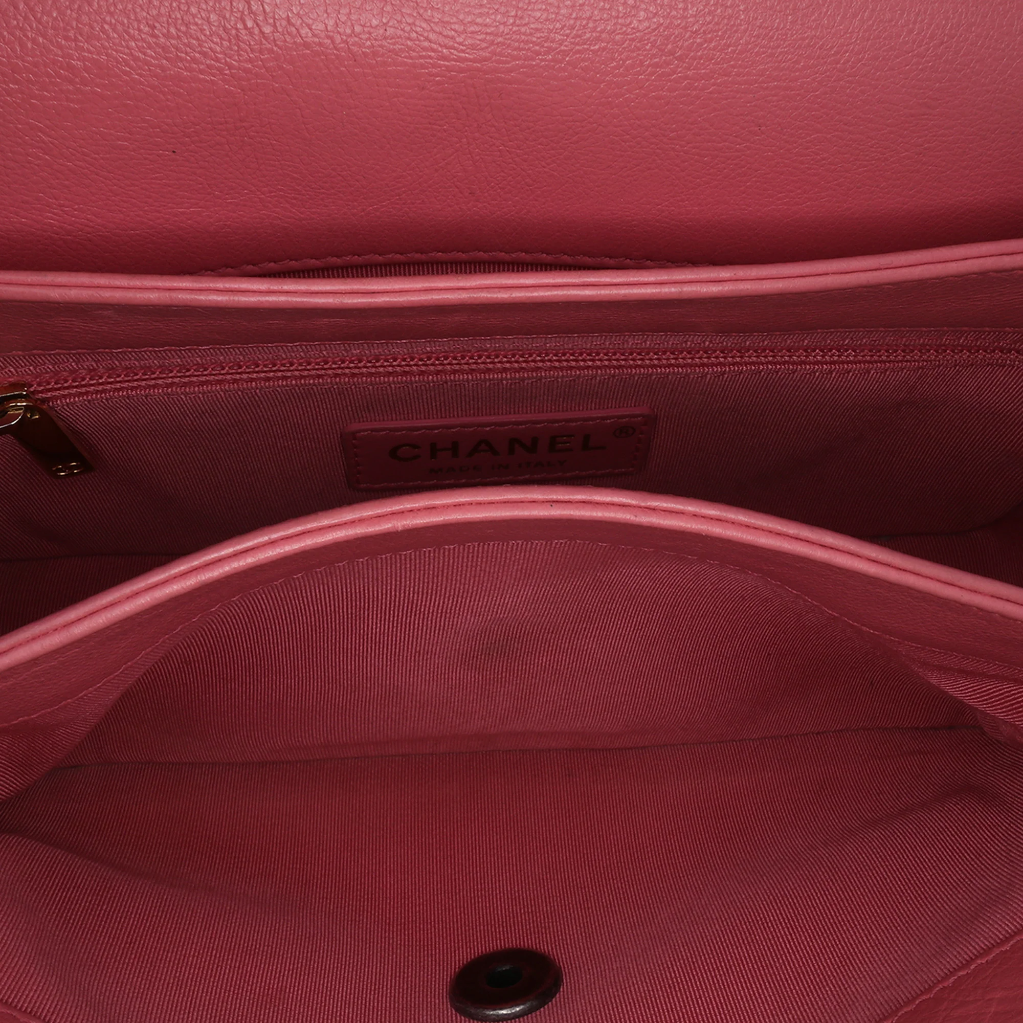 Chanel | Pre-Owned Quilted Calfskin Straight Lined Flap - II | Pink - Image 8