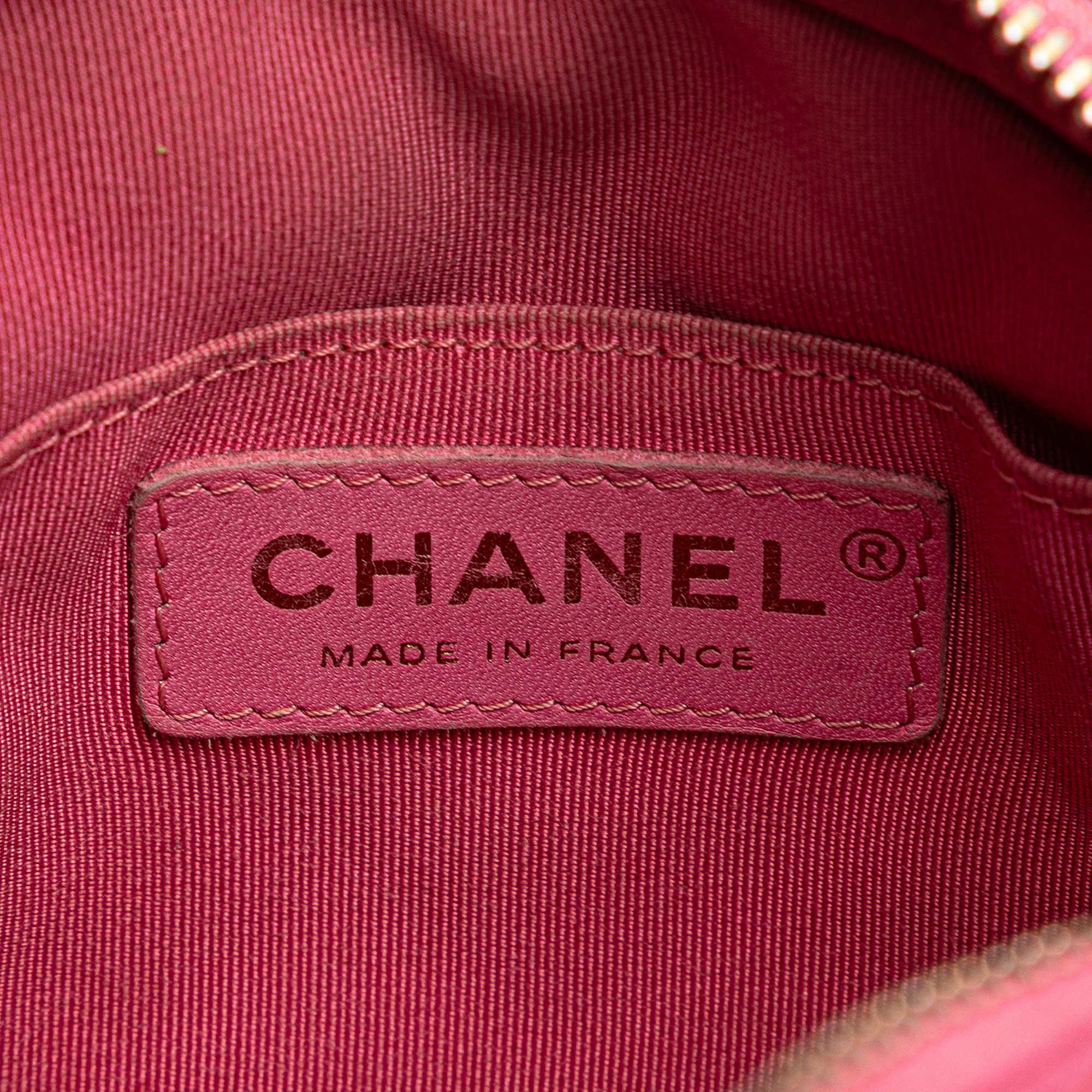 Chanel | Pre-Owned Quilted Caviar CC Day Camera Bag | Pink - Image 5