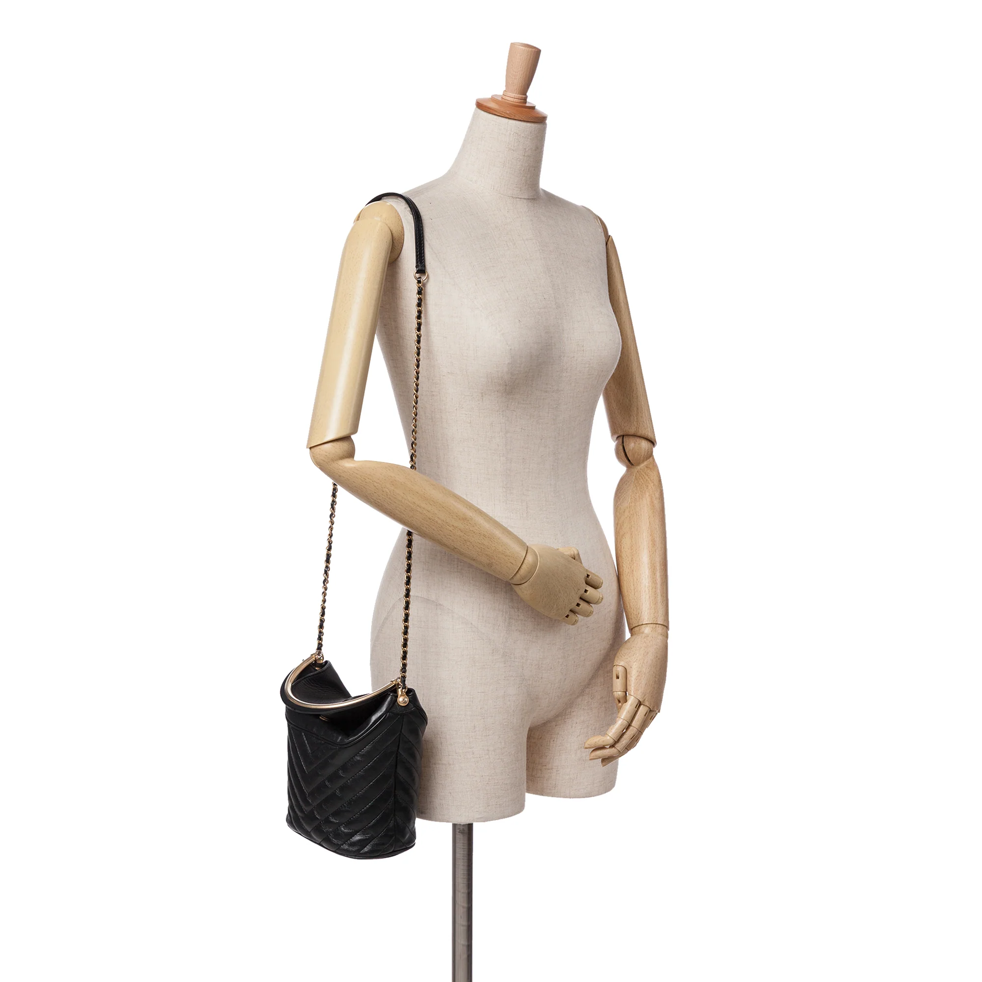 Chanel | Pre-Owned Quilted Chevron Lambskin Handle with Chic Bucket Bag | Black - Image 2