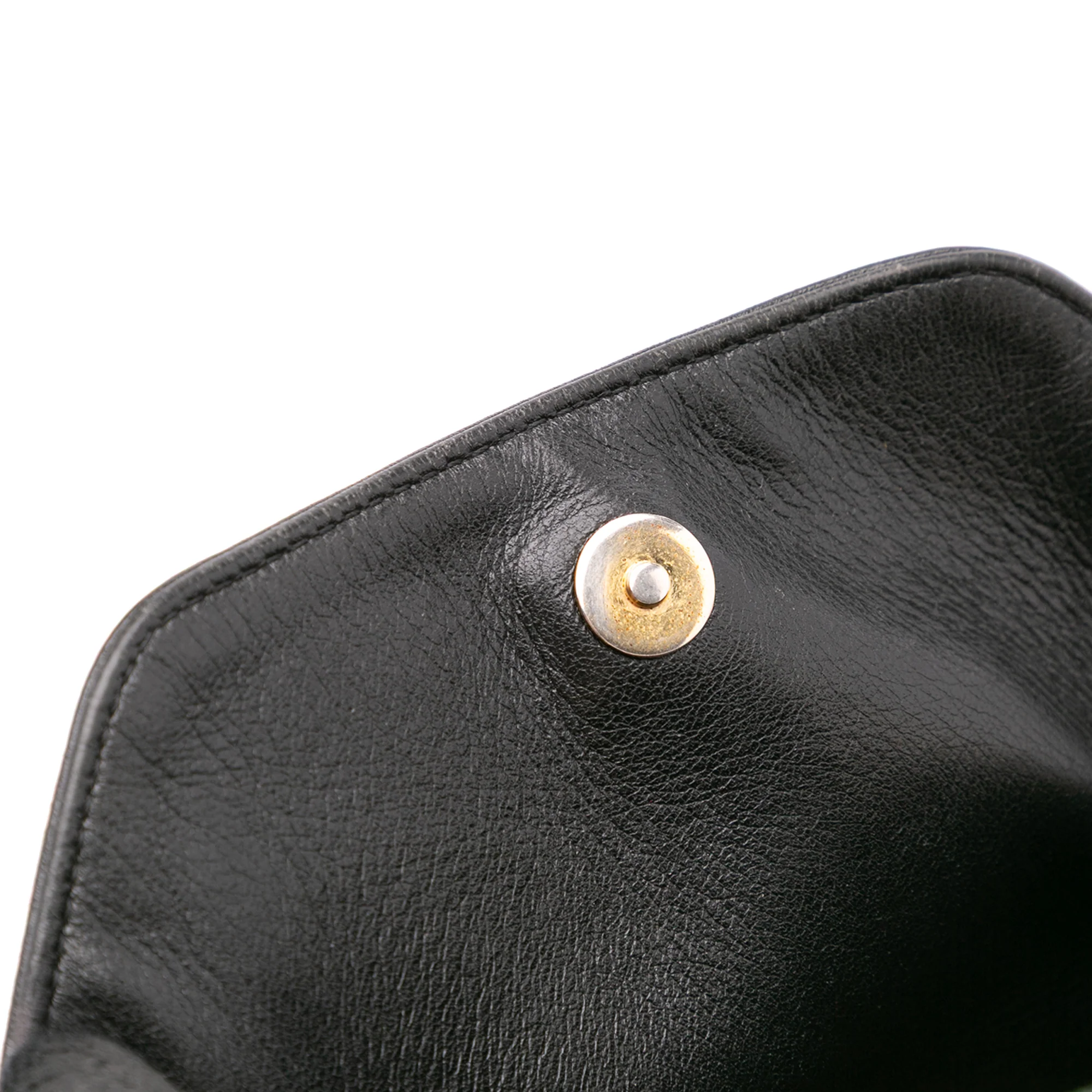 Chanel | Pre-Owned Quilted Chevron Lambskin Handle with Chic Bucket Bag | Black - Image 8