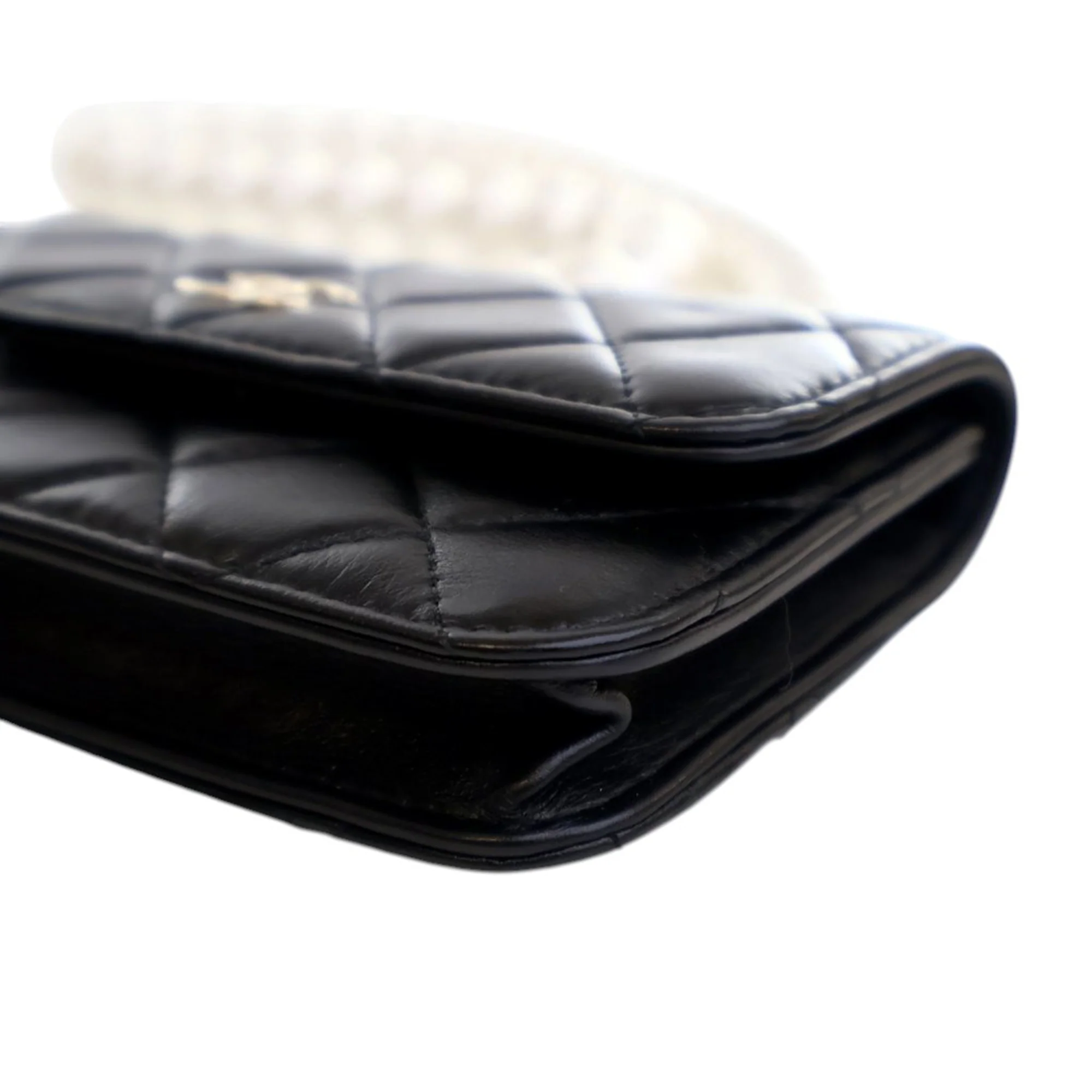 Chanel | Pre-Owned Quilted Lambskin Maxi Pearls Clutch With Chain | Black - Image 6
