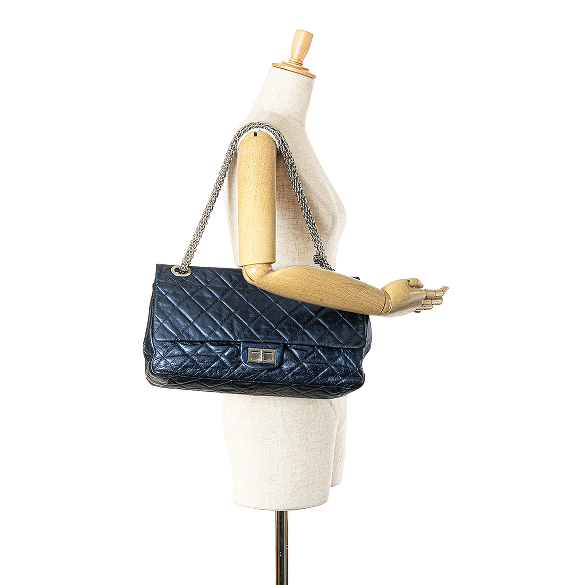 Chanel | Pre-Owned Quilted Metallic Aged Calfskin Reissue 2.55 Double Flap 227 | Blue - Image 2