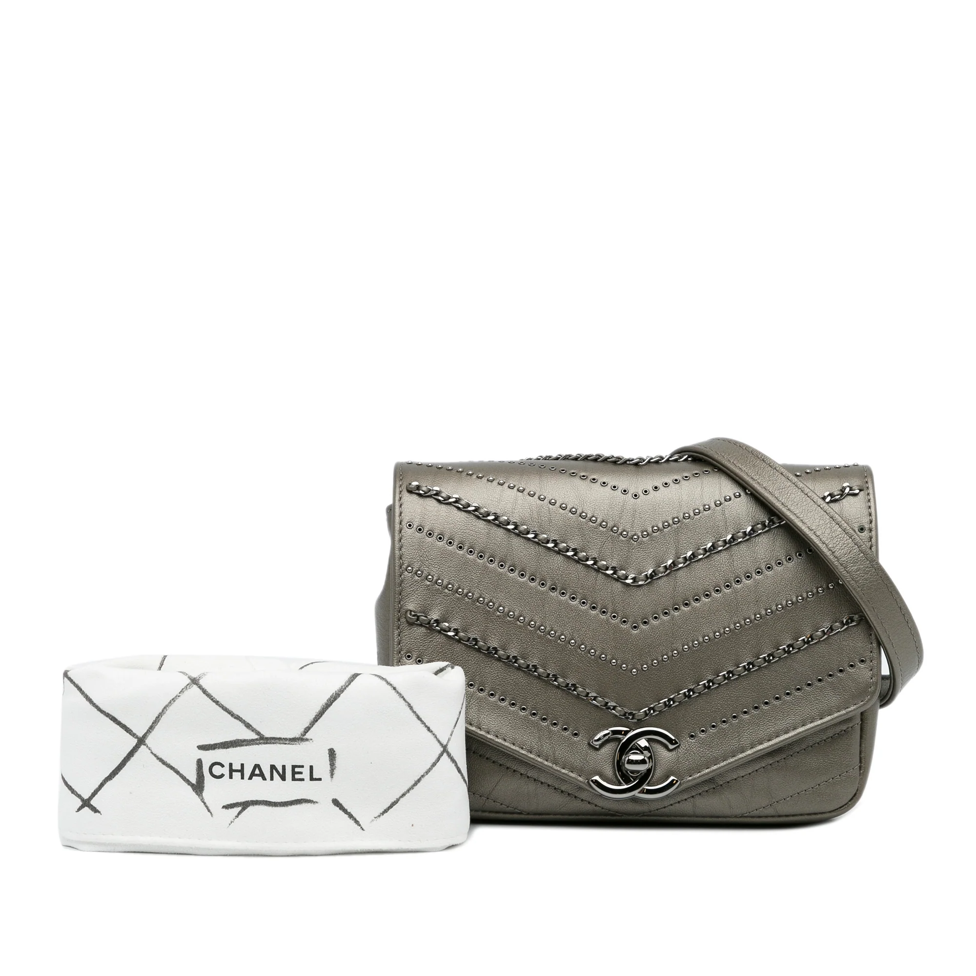Chanel | Pre-Owned Small Chevron Data Center Envelope Flap Bag | Gold - Image 2