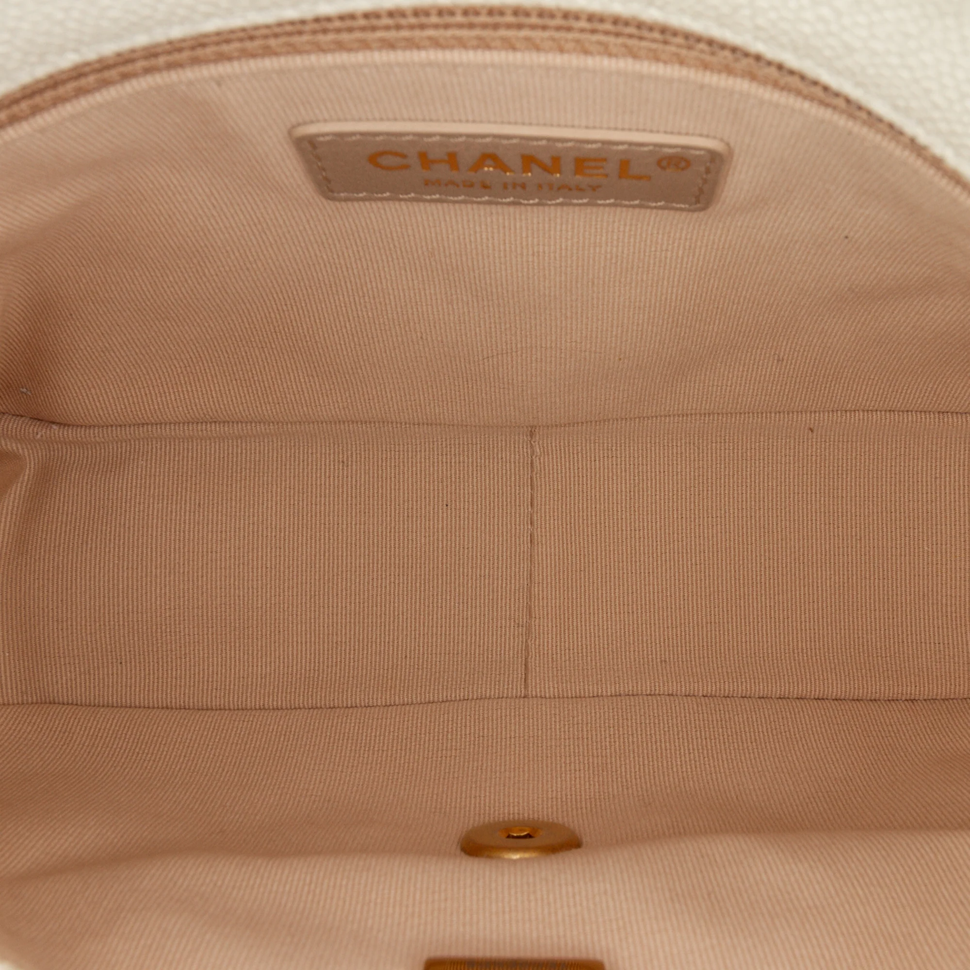 Chanel | Pre-Owned Small Quilted Caviar Chain Melody Flap - I | White/Ivory - Image 5