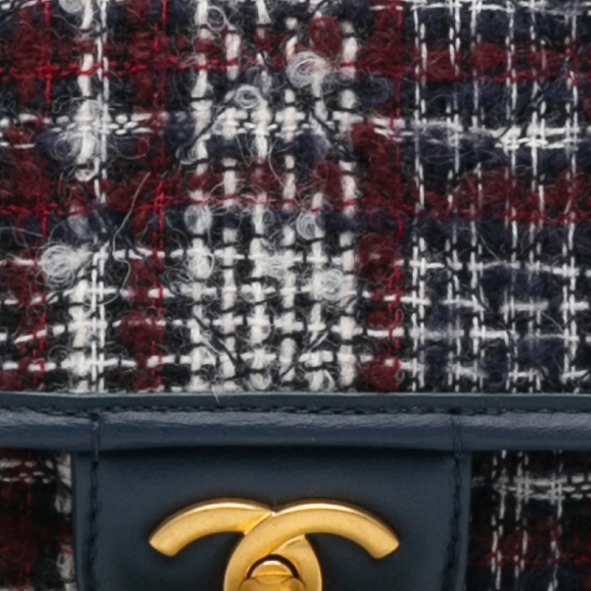 Chanel | Pre-Owned Small Tweed School Memory Top Handle Flap | Blue/Navy - Image 9