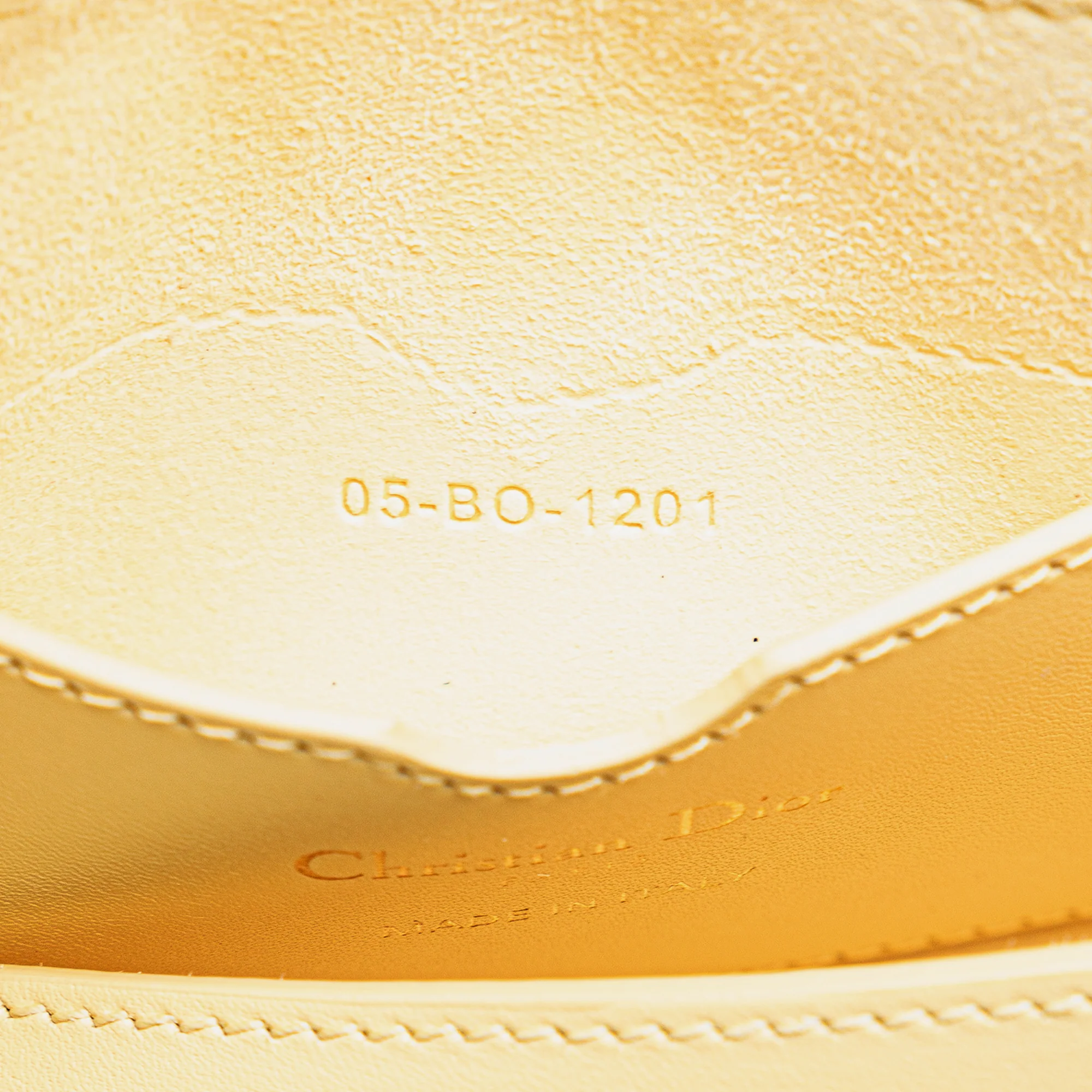 Dior | Pre-Owned Calfskin Bobby East West Crossbody | Yellow/Light Yellow - Image 7