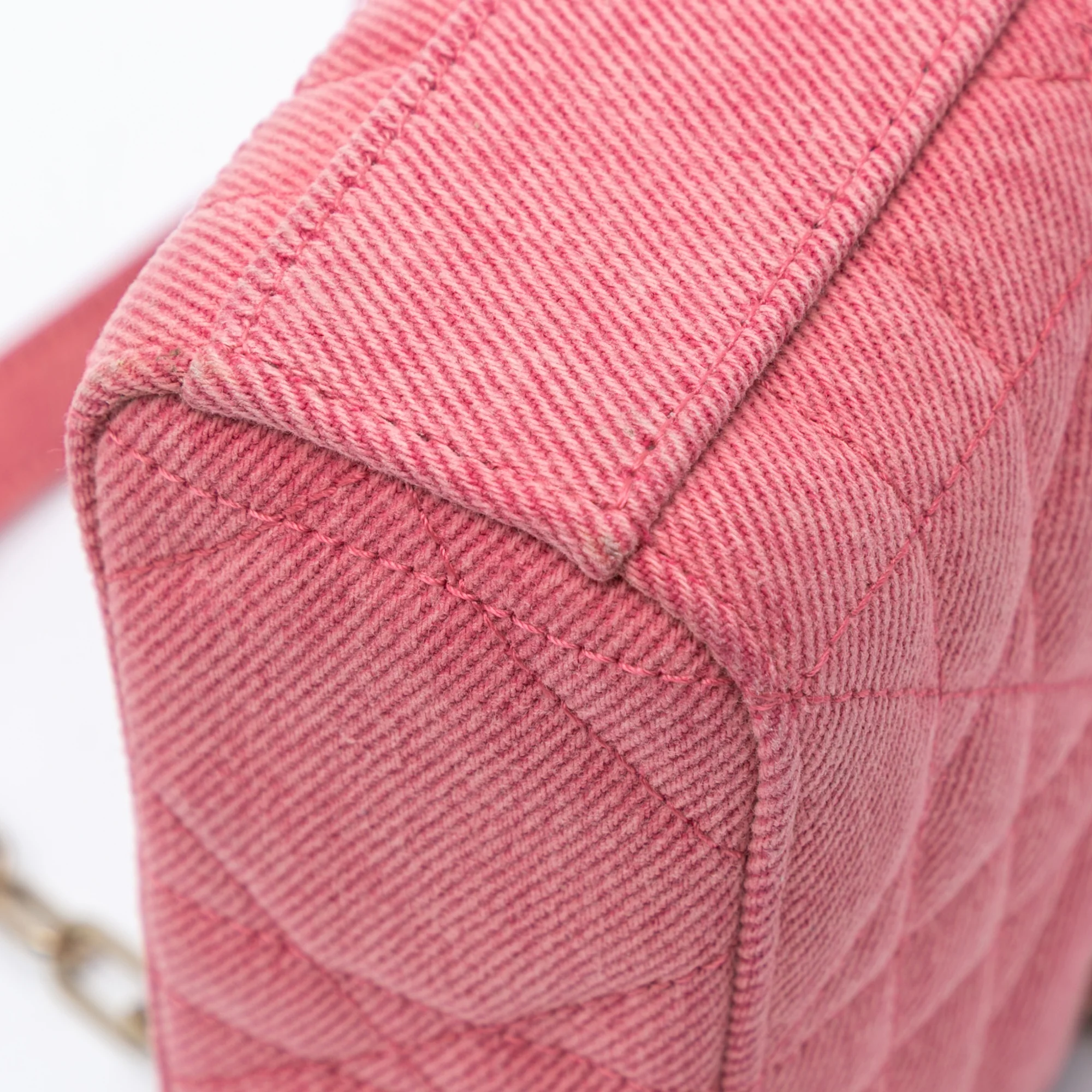 Dior | Pre-Owned Medium Denim Macrocannage Lady D Joy - I | Pink - Image 9