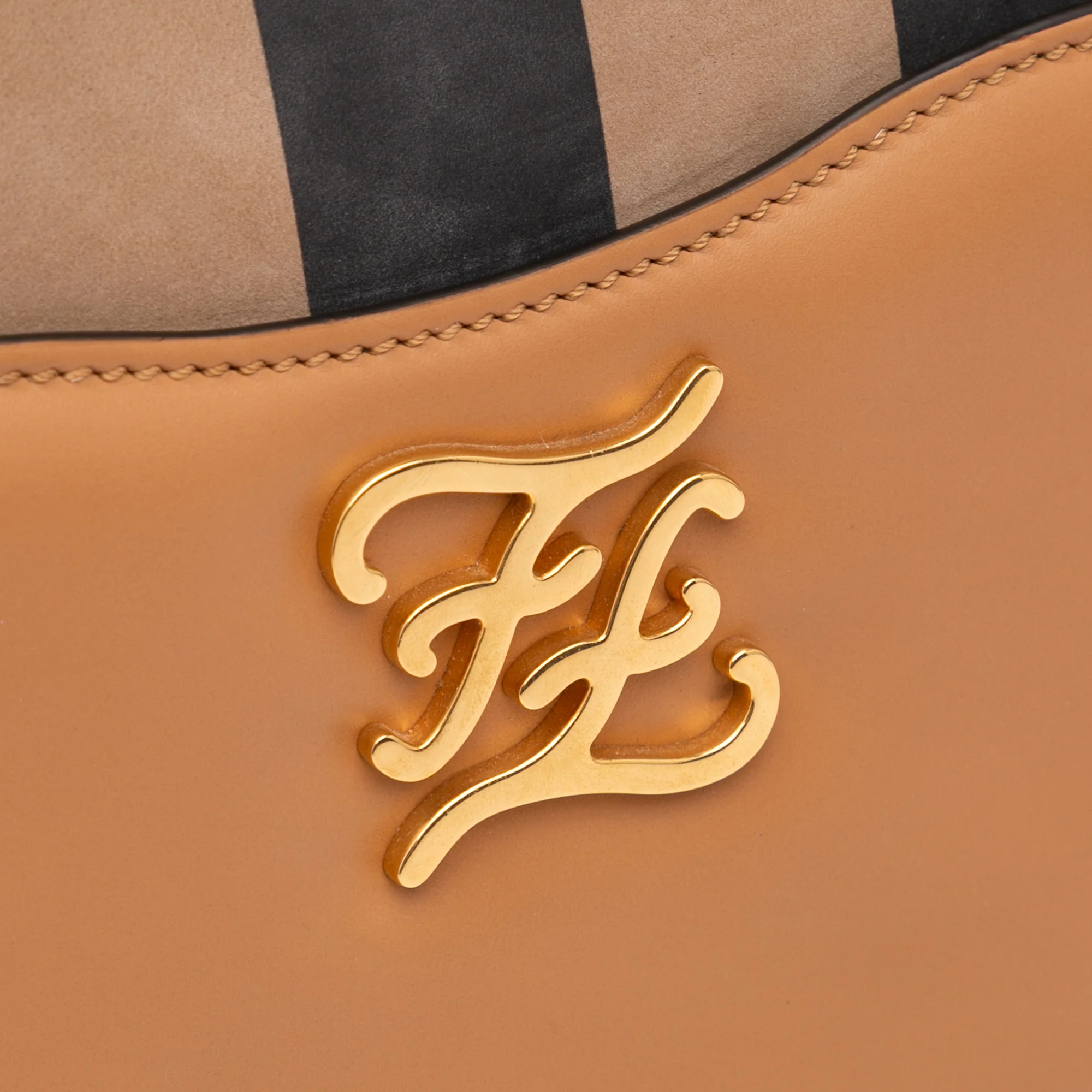 Fendi | Pre-Owned Calfskin Vitello King Nubuck Pequin Karligraphy Pocket Shoulder Bag | Brown - Image 11