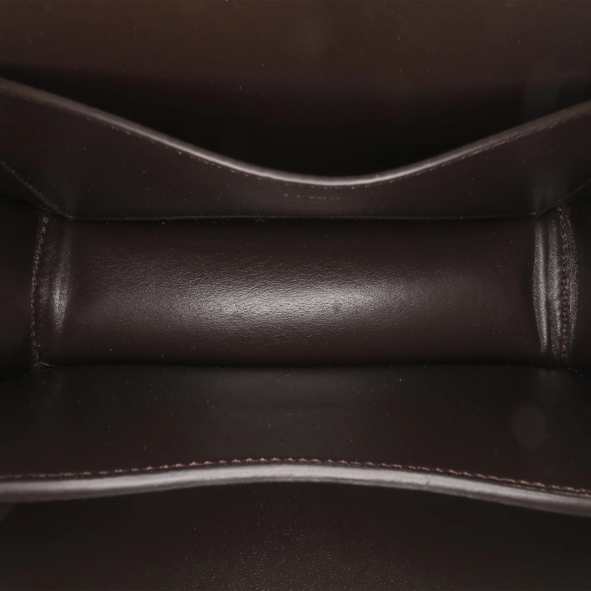 Fendi | Pre-Owned Calfskin Vitello King Nubuck Pequin Karligraphy Pocket Shoulder Bag | Brown - Image 7