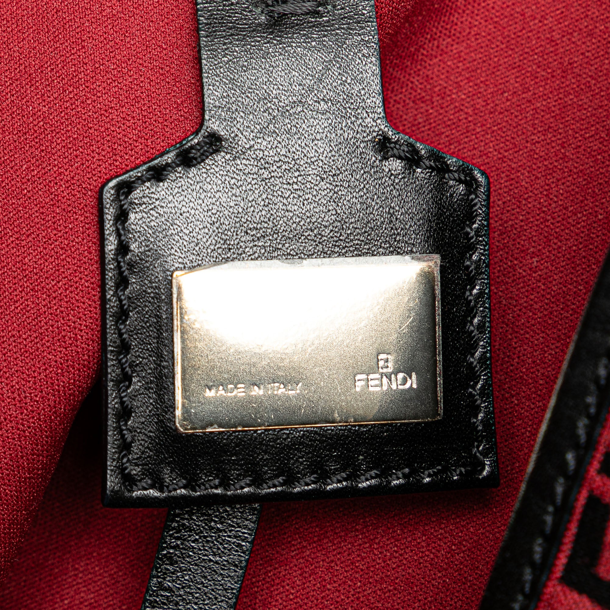 Fendi | Pre-Owned Medium Zucchino Canvas Roll Tote | Red/Dark Red - Image 7