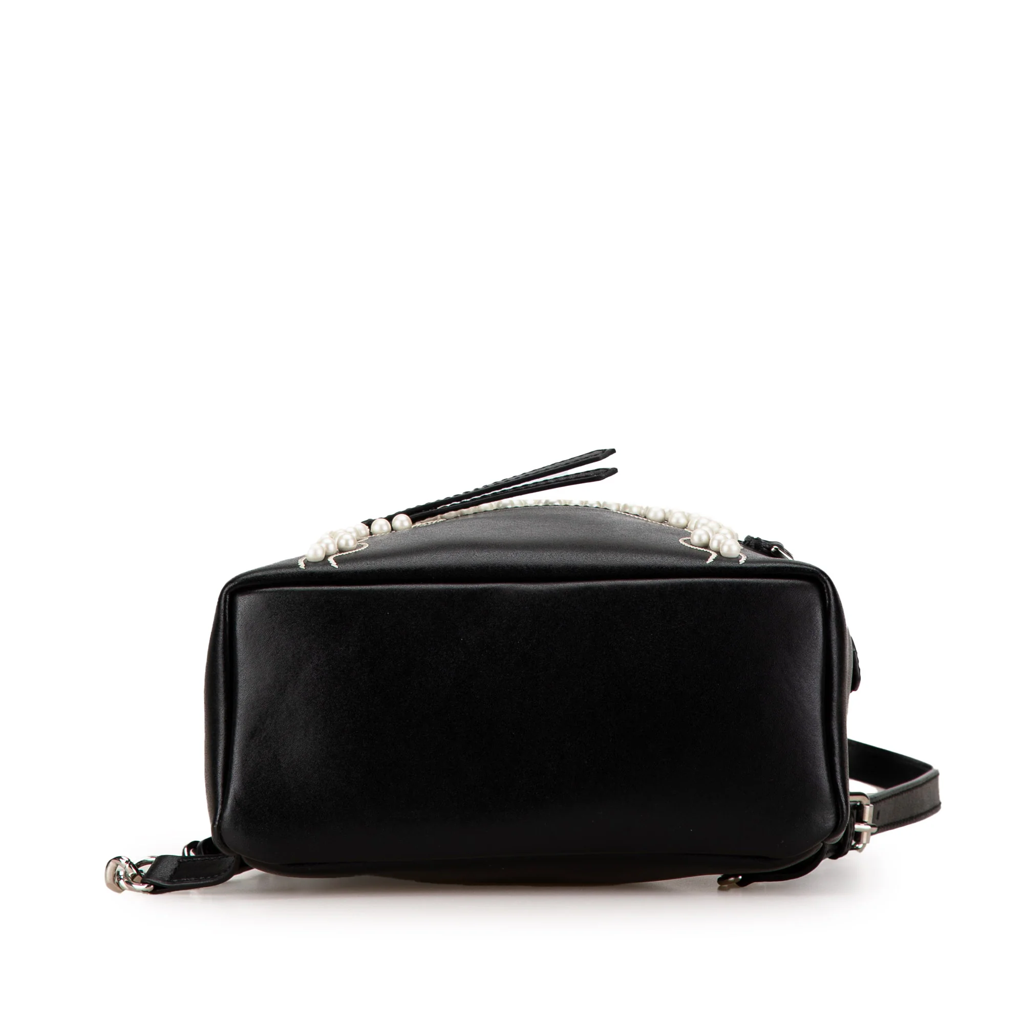 Fendi | Pre-Owned Mini By The Way Leather Ribbon Pearl Backpack | Black - Image 4