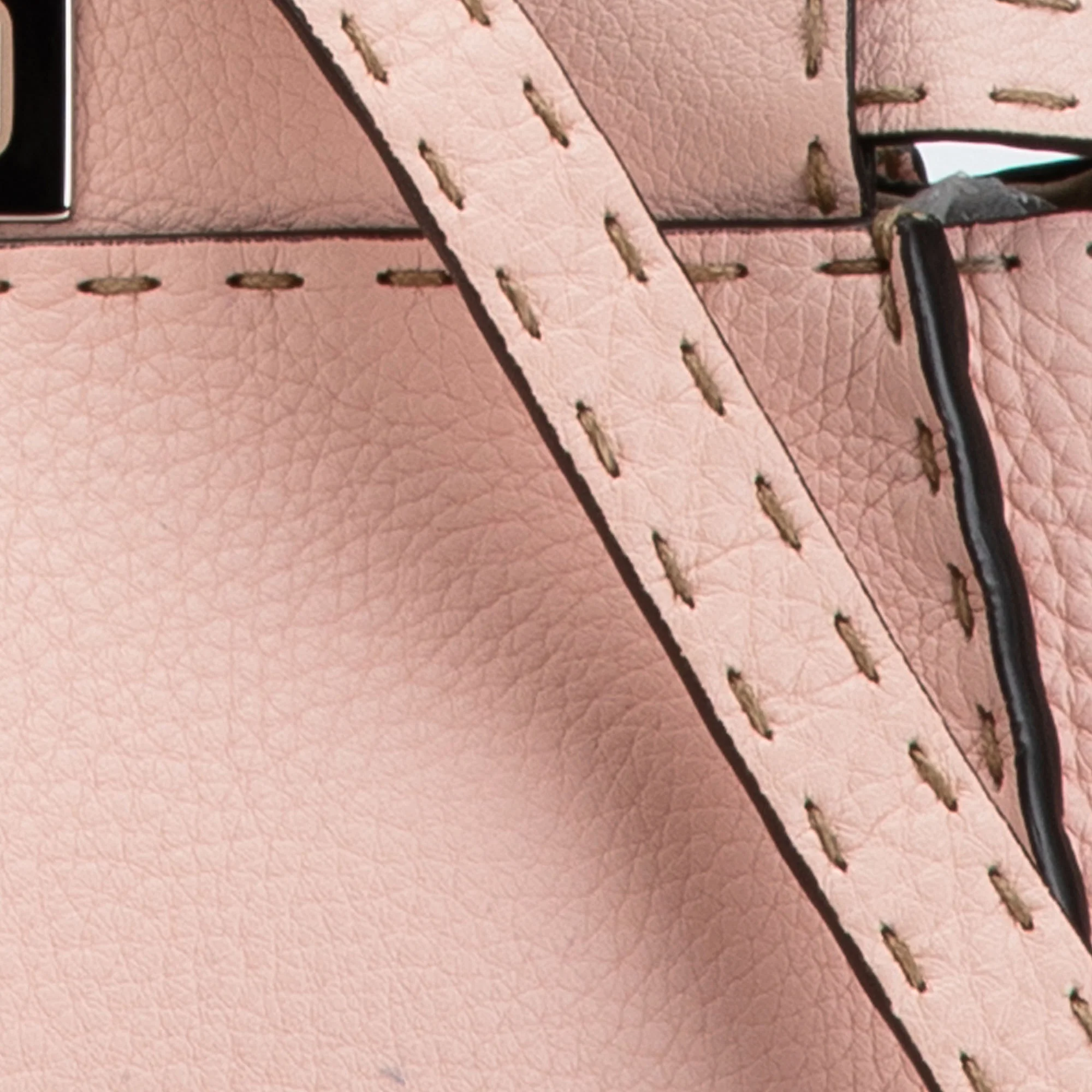 Fendi | Pre-Owned Mini Leather Sakura Selleria Peekaboo Satchel | Pink/Light Pink - Image 8