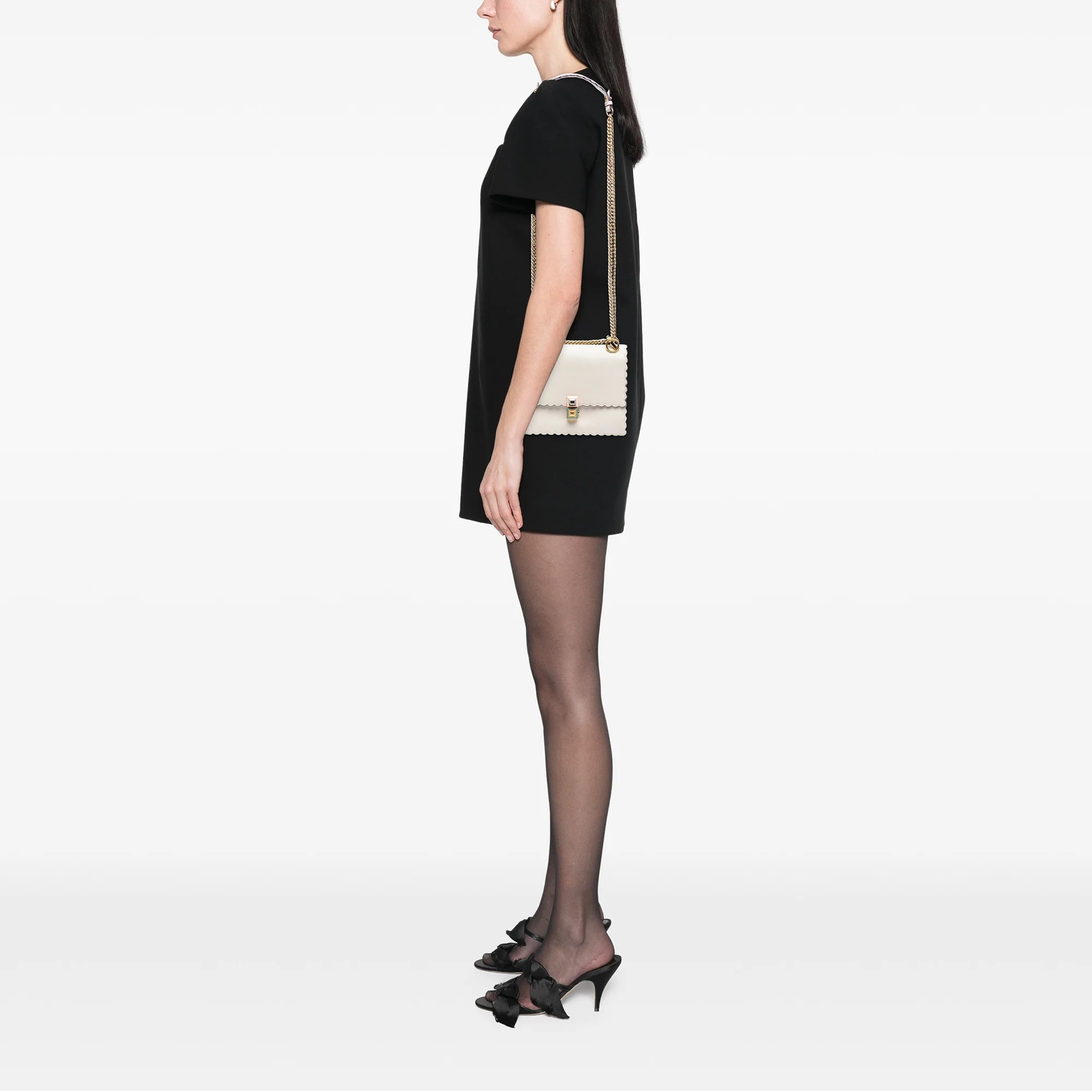 Fendi | Pre-Owned Small Scalloped Leather Kan I Crossbody | White/Off White - Image 8