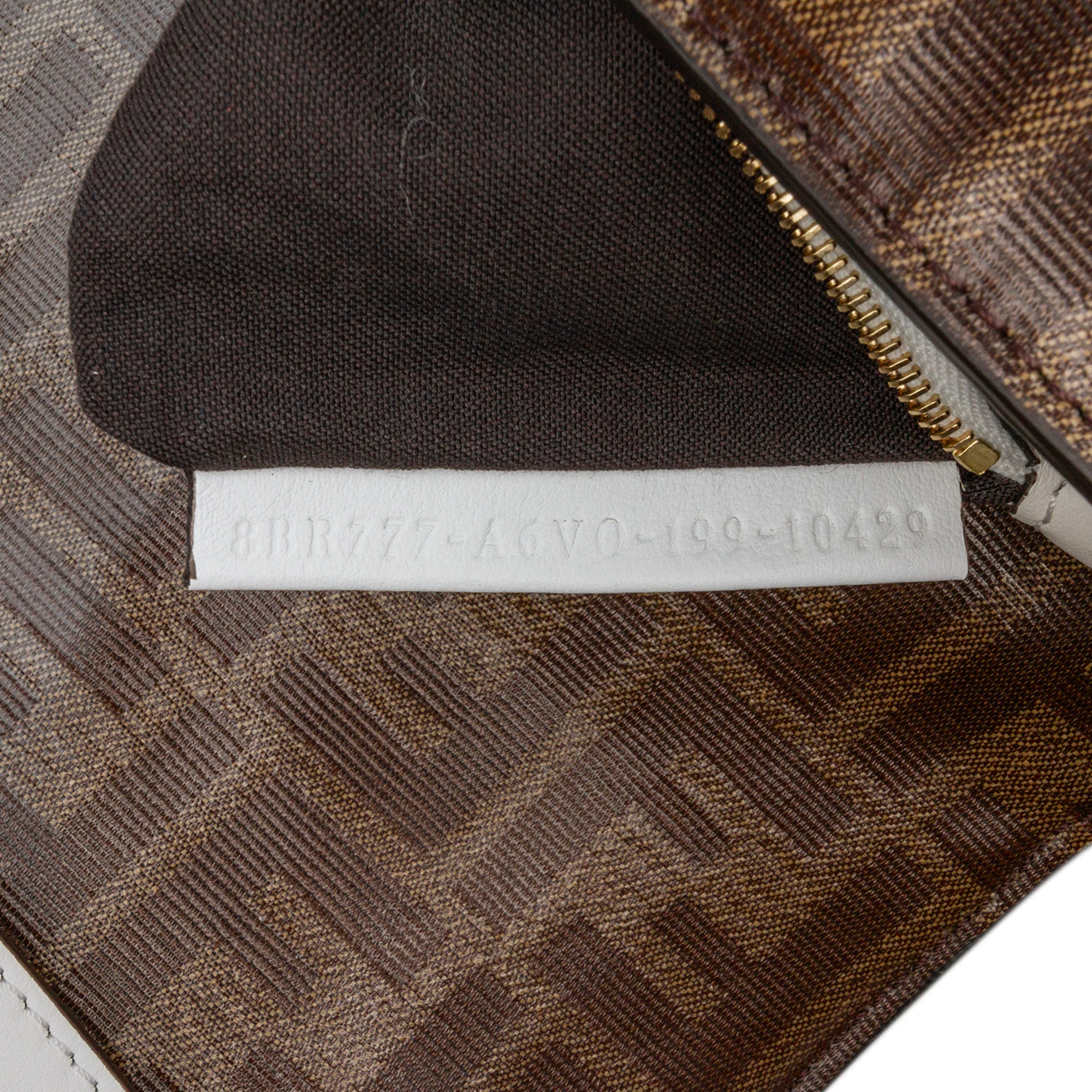 Fendi | Pre-Owned Zucca Glazed Fabric Cage Baguette Satchel - I | Brown - Image 7