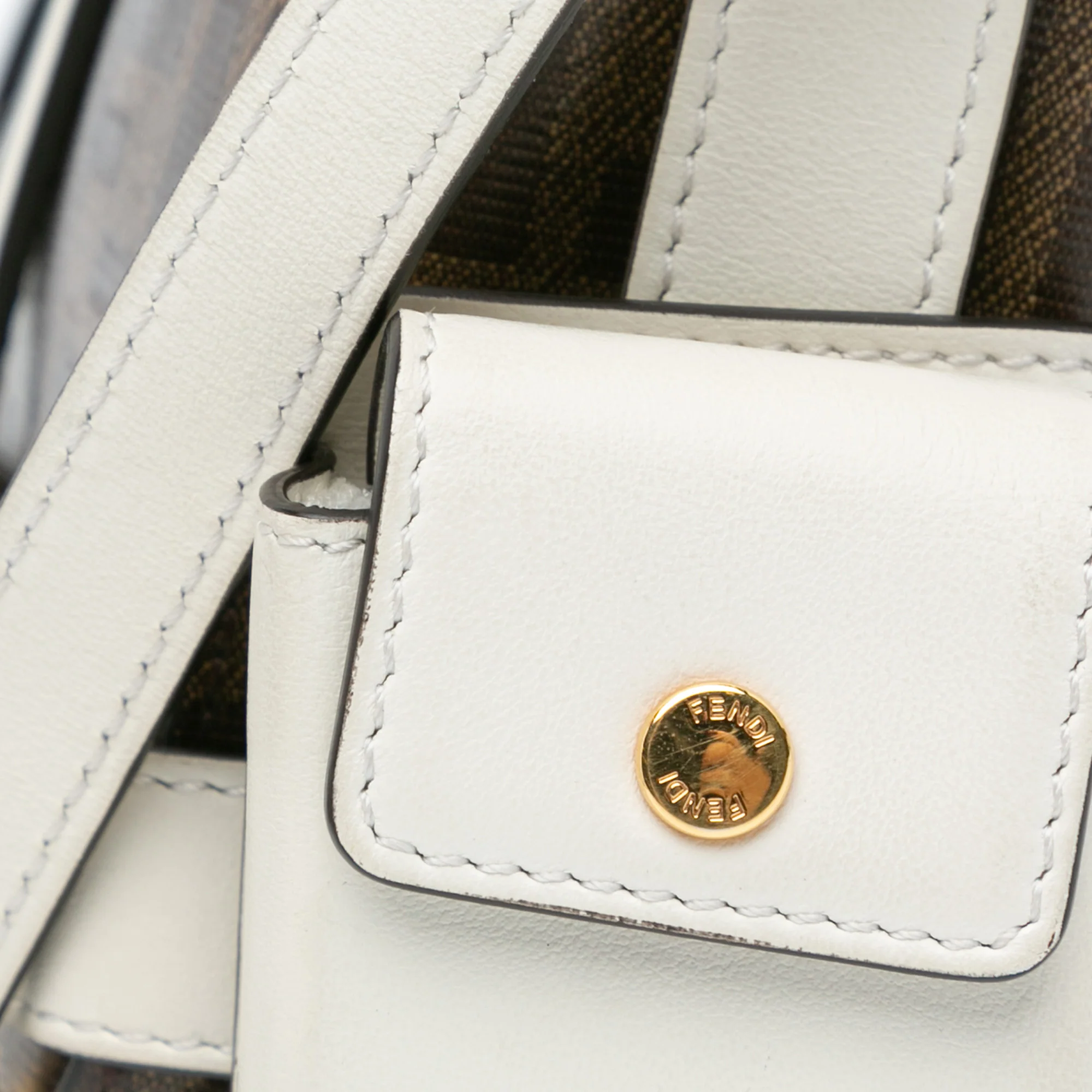 Fendi | Pre-Owned Zucca Glazed Fabric Cage Baguette Satchel - II | Brown - Image 2