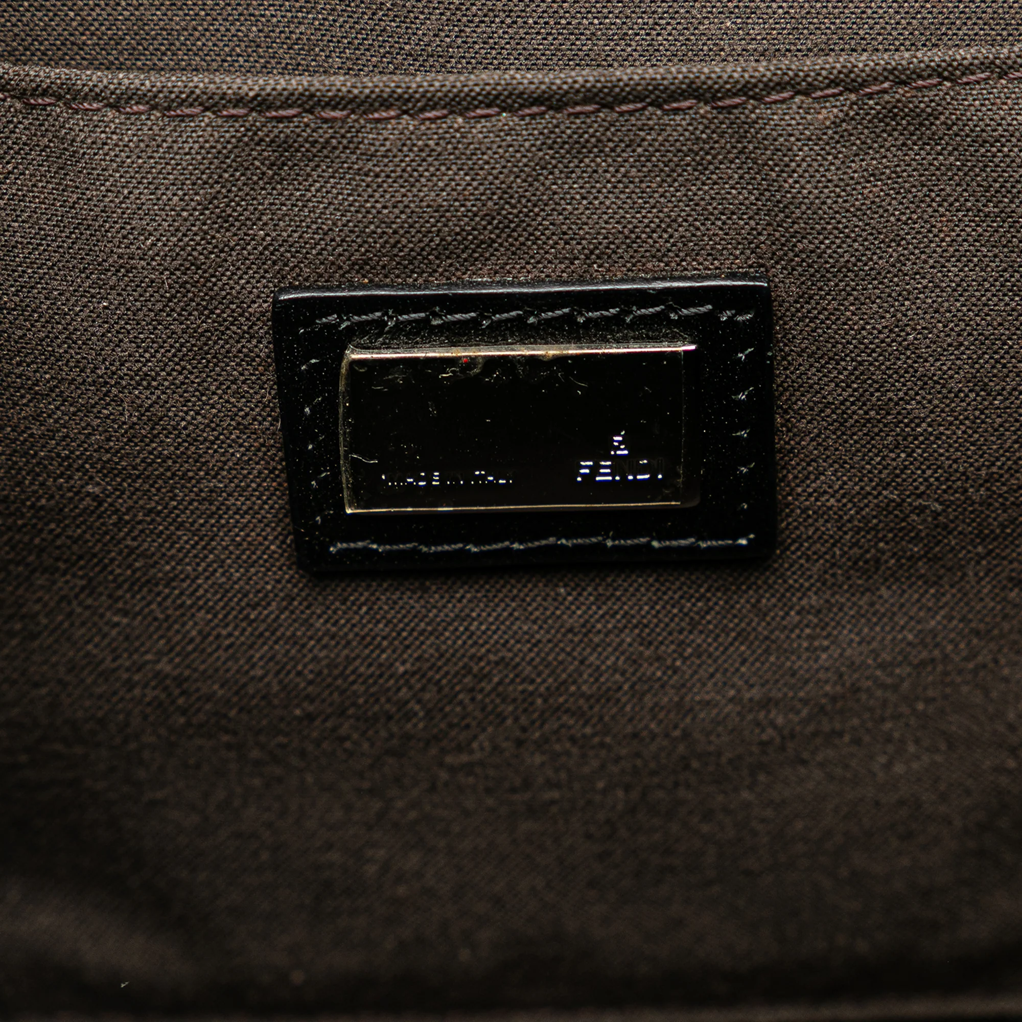 Fendi | Pre-Owned Zucchino Canvas Shoulder Bag | Black - Image 7