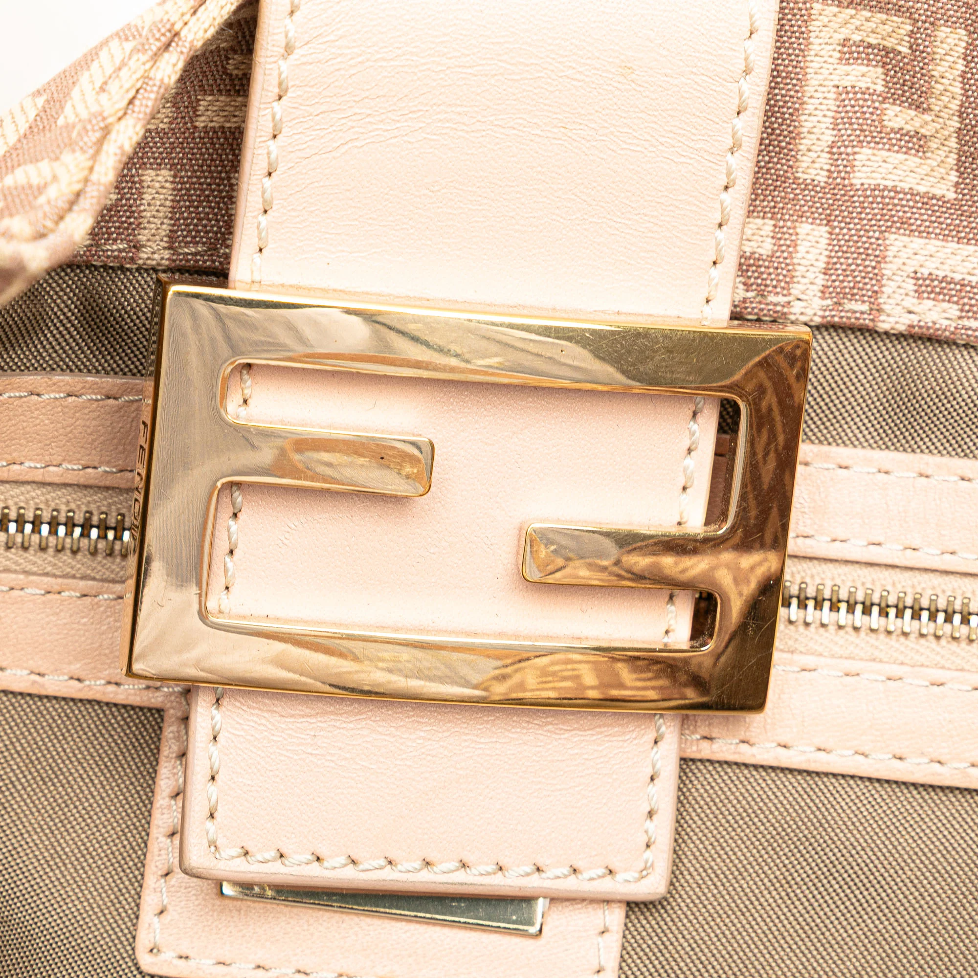 Fendi | Pre-Owned Zucchino Canvas Shoulder Bag | Pink/Light Pink - Image 11