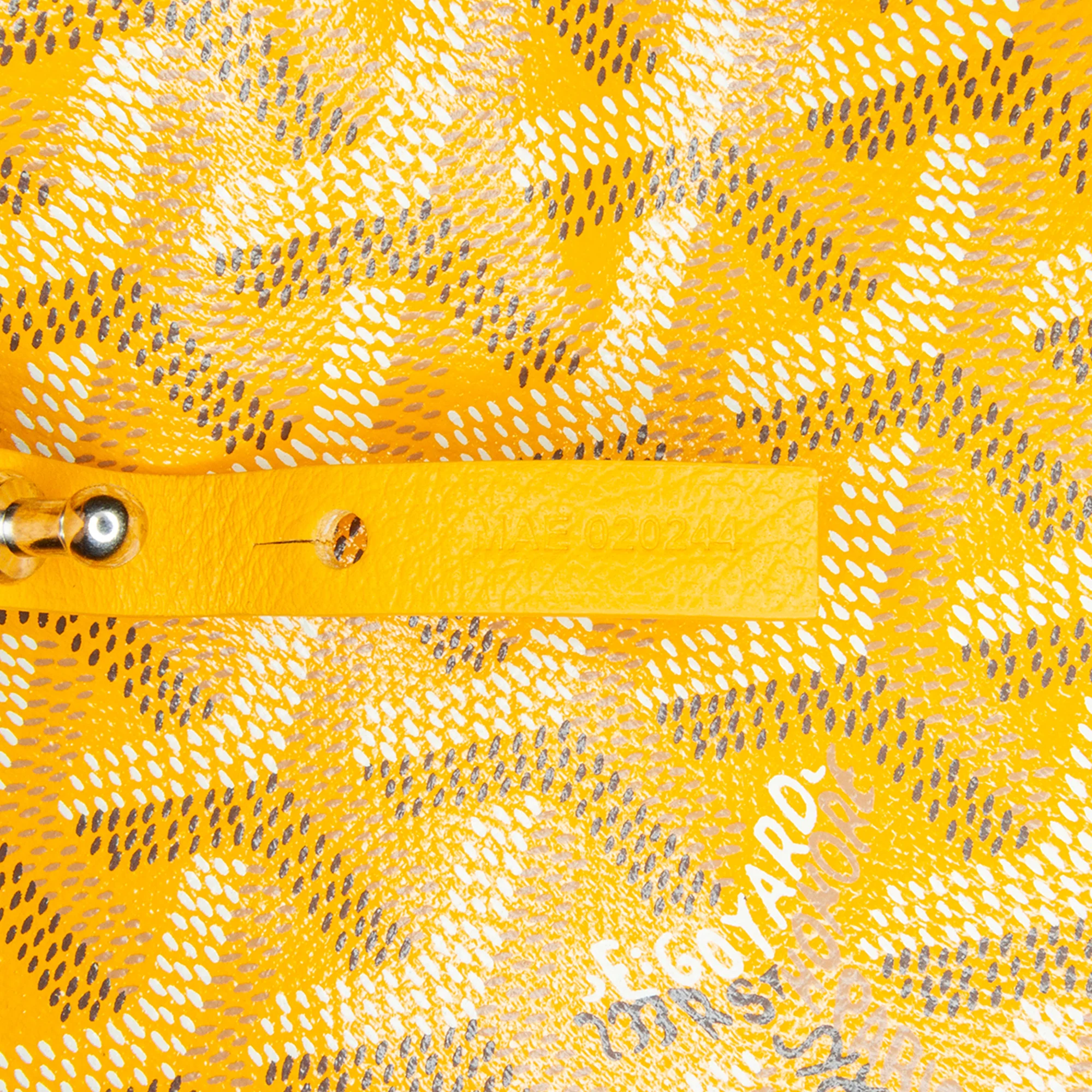 Goyard | Pre-Owned Goyardine Boheme Hobo - II | Yellow - Image 6