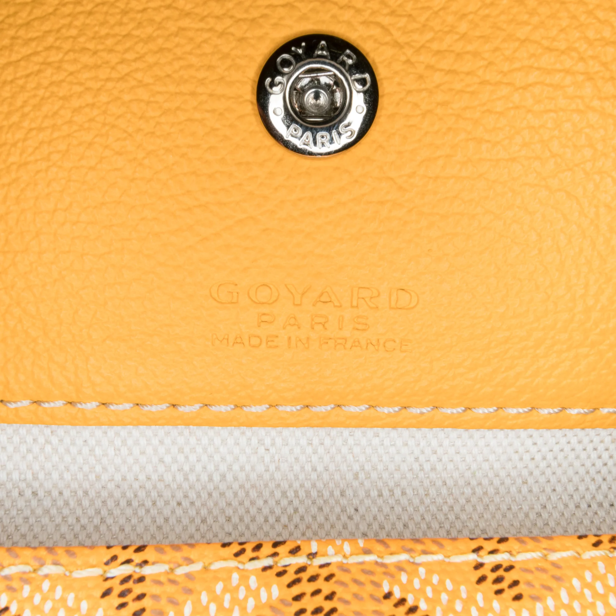 Goyard | Pre-Owned Goyardine Boheme Hobo - III | Yellow - Image 7