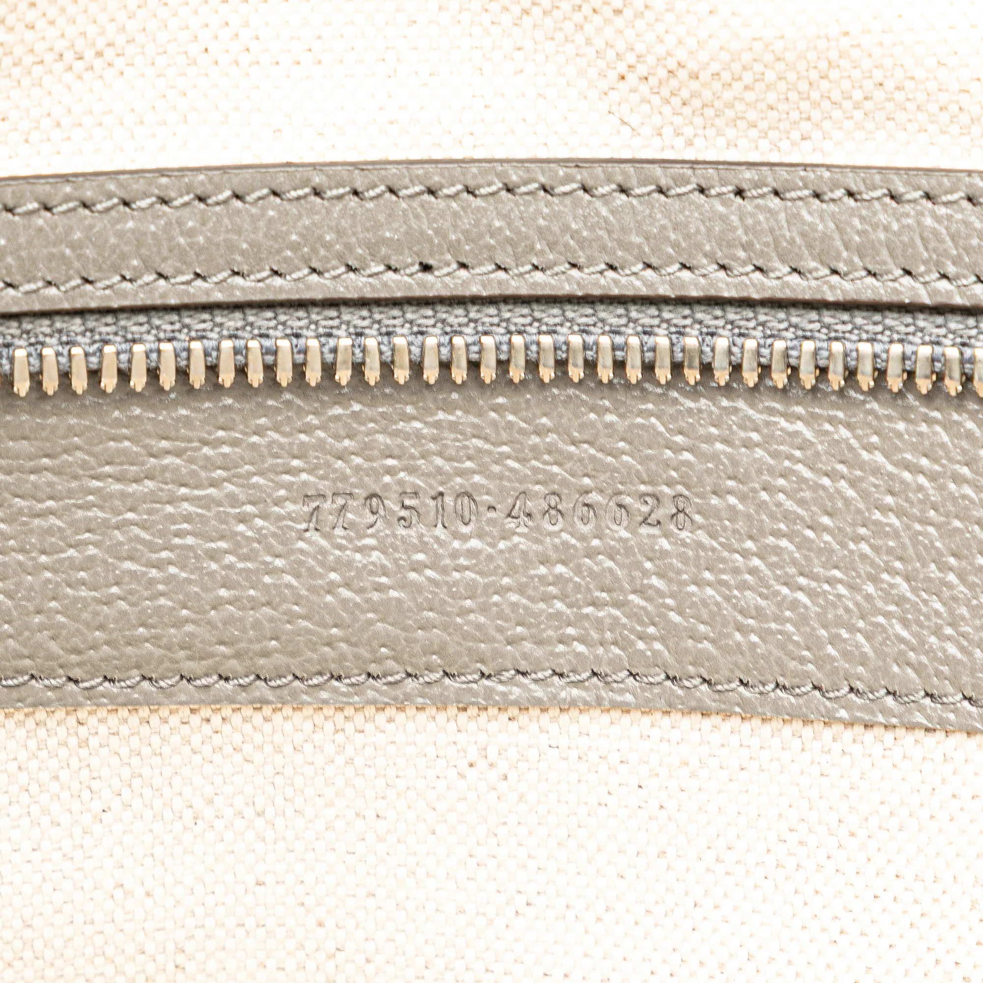 Gucci | Pre-Owned Canvas Embossed Logo Tote | White - Image 9