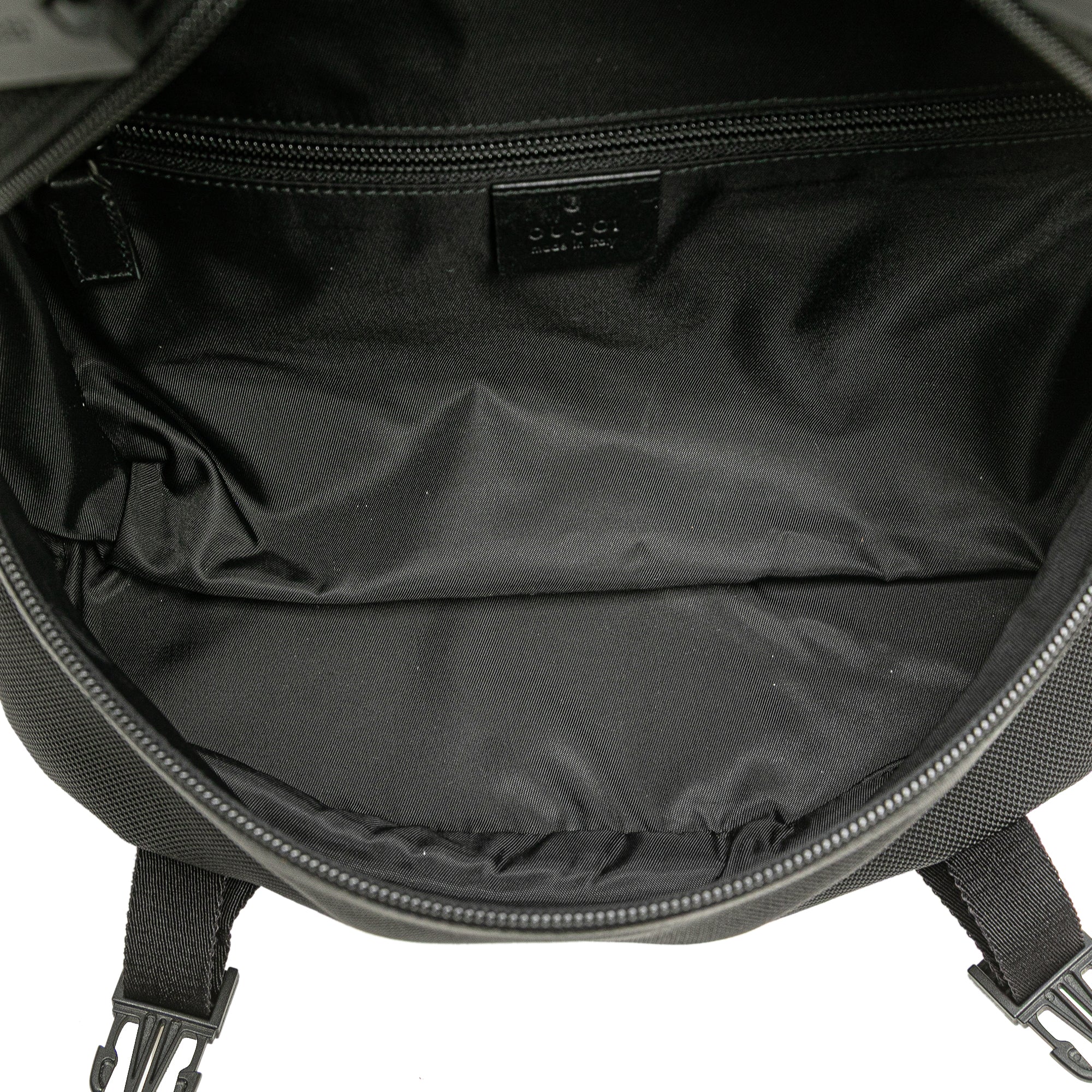 Gucci | Pre-Owned Canvas Techno Web Belt Bag | Black - Image 5