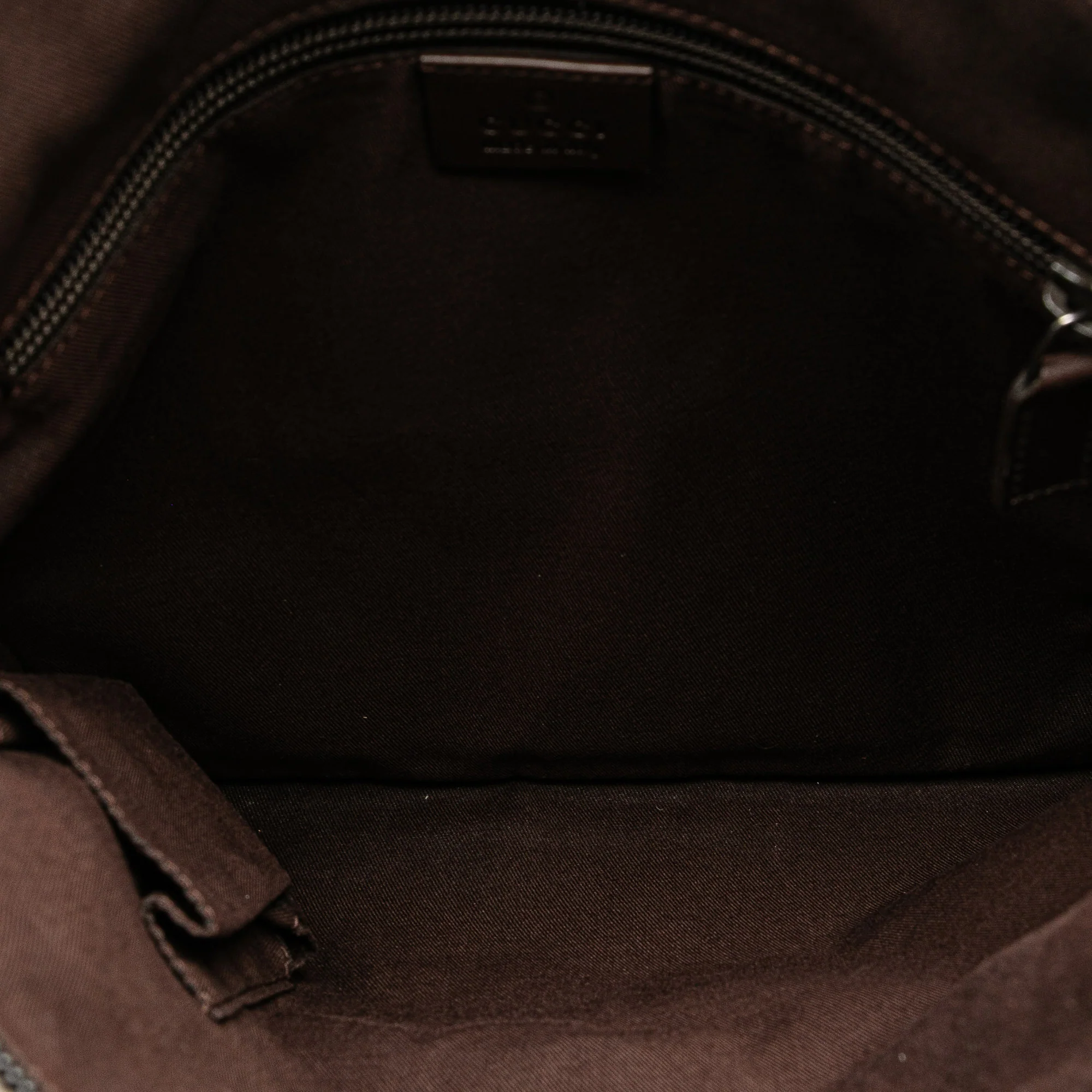 Gucci | Pre-Owned GG Canvas Crossbody - I | Beige - Image 6