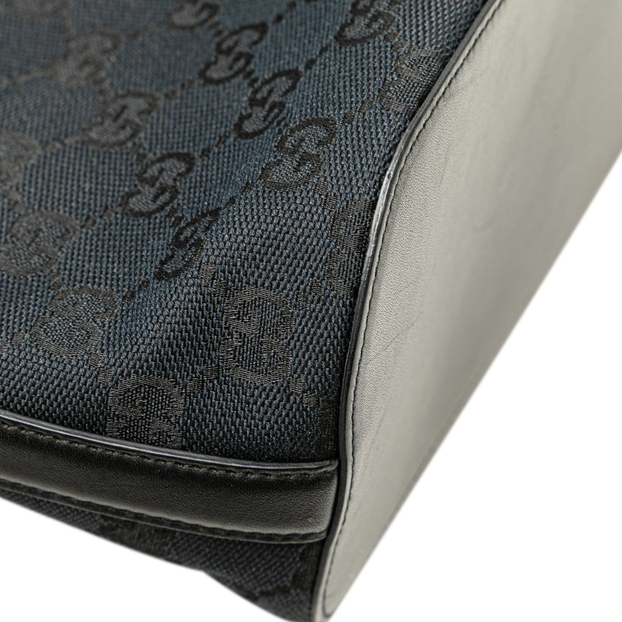 Gucci | Pre-Owned GG Canvas Shoulder Bag | Blue/Navy - Image 3