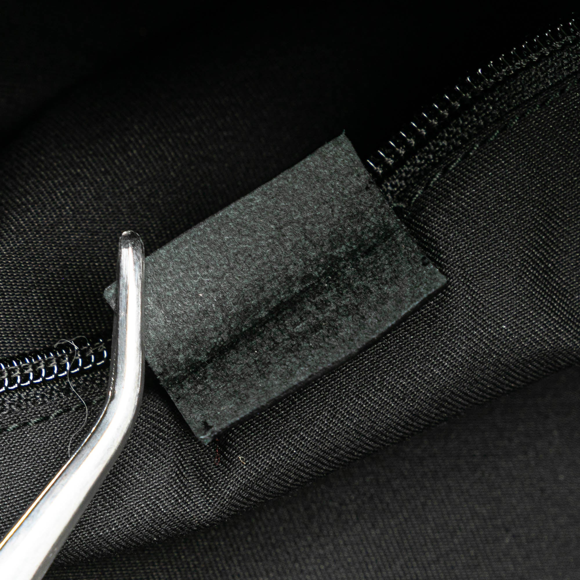 Gucci | Pre-Owned GG Nylon Crossbody | Black - Image 12
