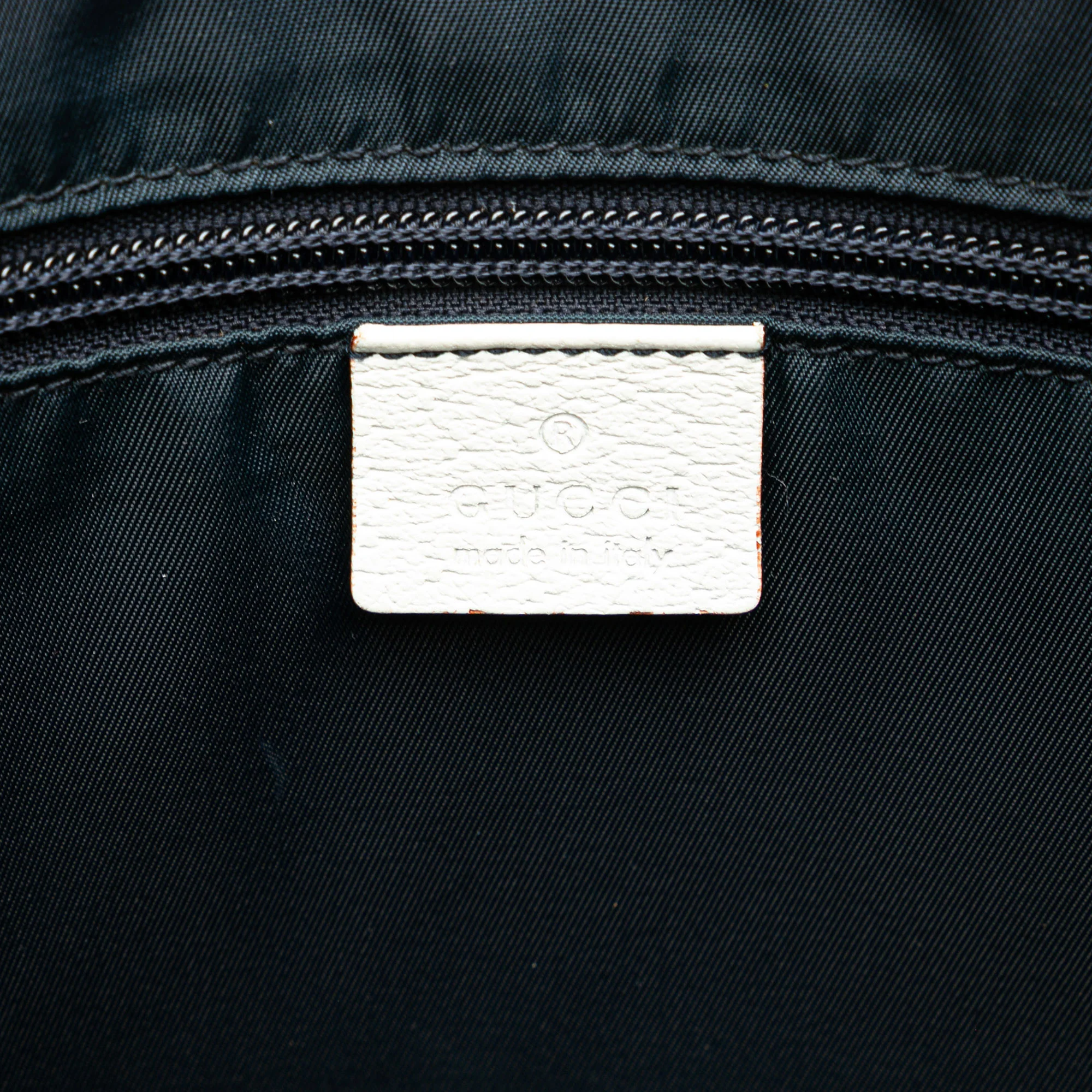 Gucci | Pre-Owned GG Supreme Web Crossbody | White - Image 8