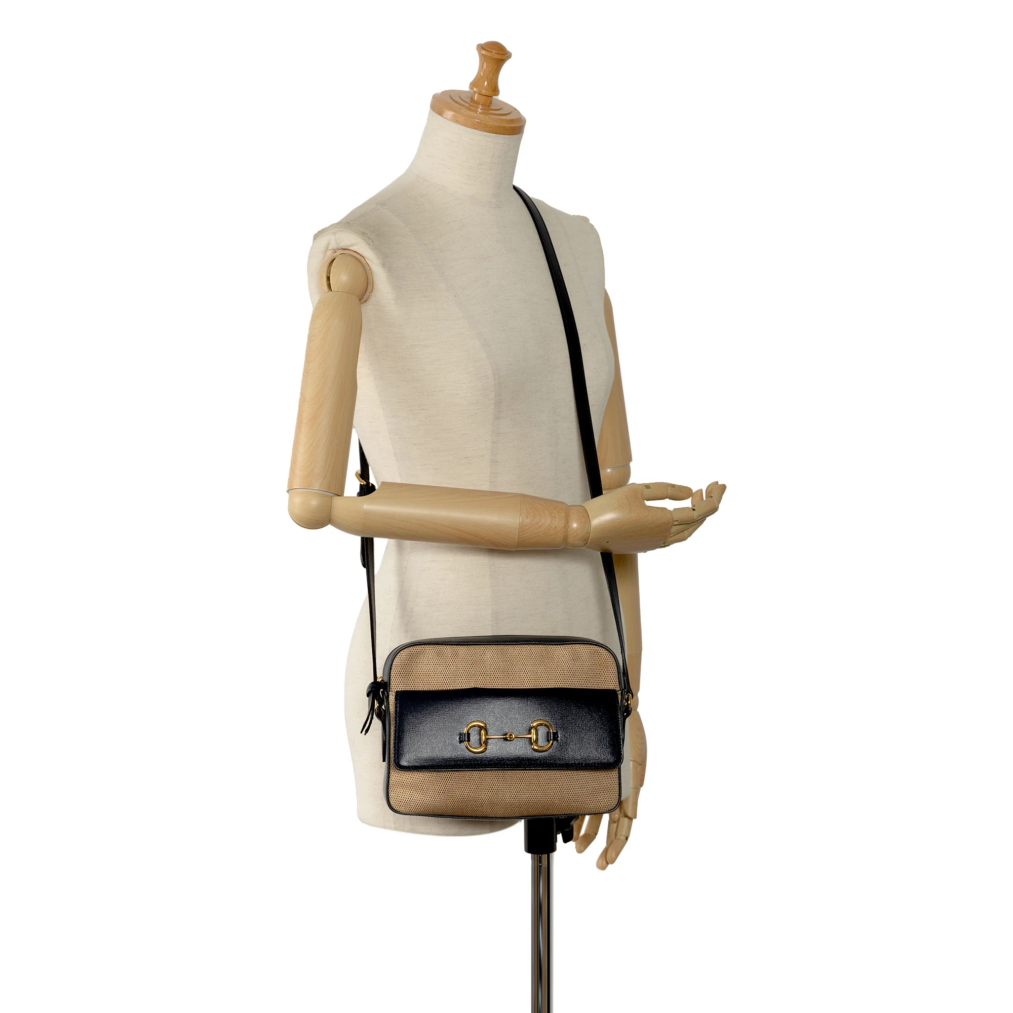 Gucci | Pre-Owned Horsebit 1955 Flap Pocket Camera Bag | Beige - Image 3