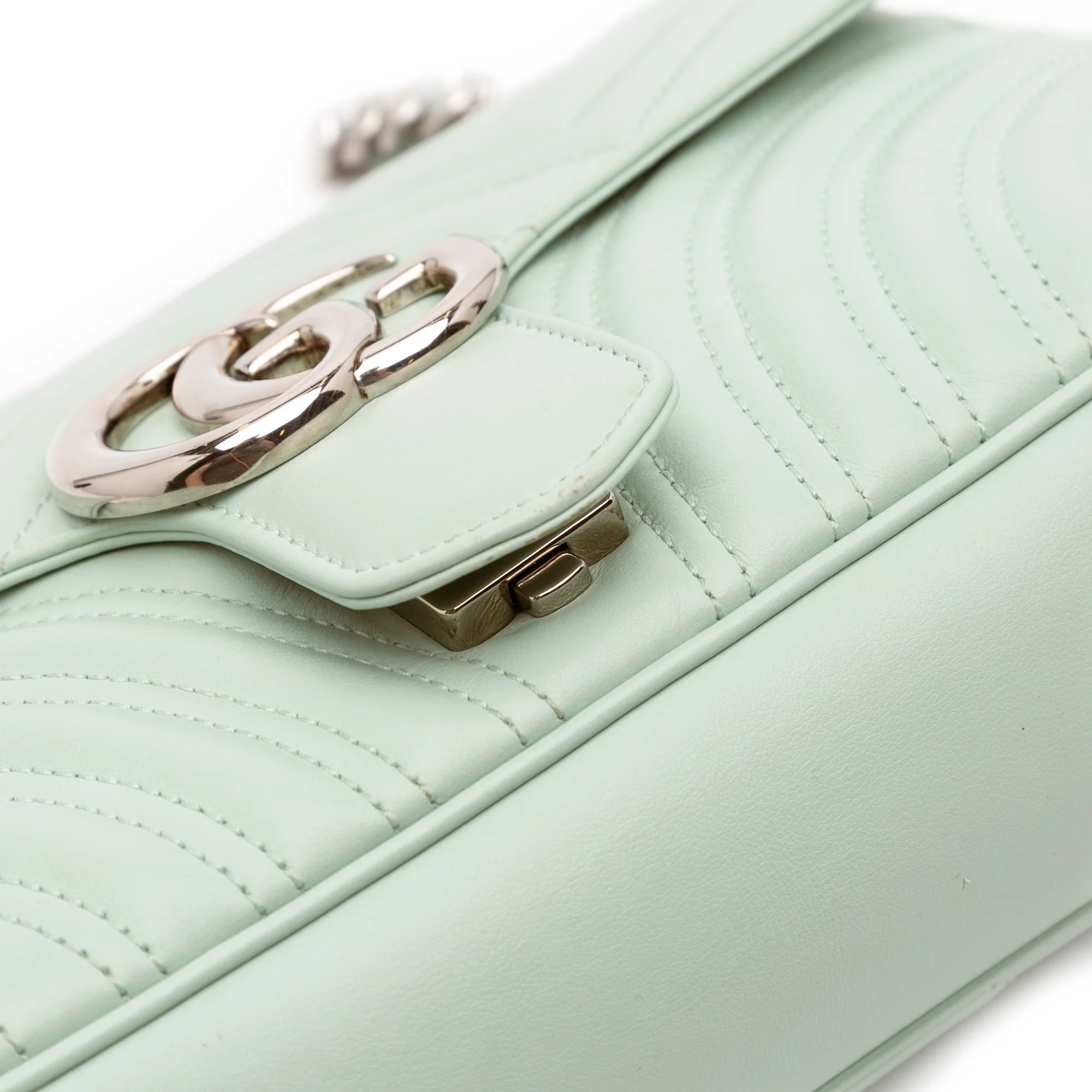 Gucci | Pre-Owned Medium GG Marmont Matelasse Leather Shoulder Bag | Green/Mint - Image 3