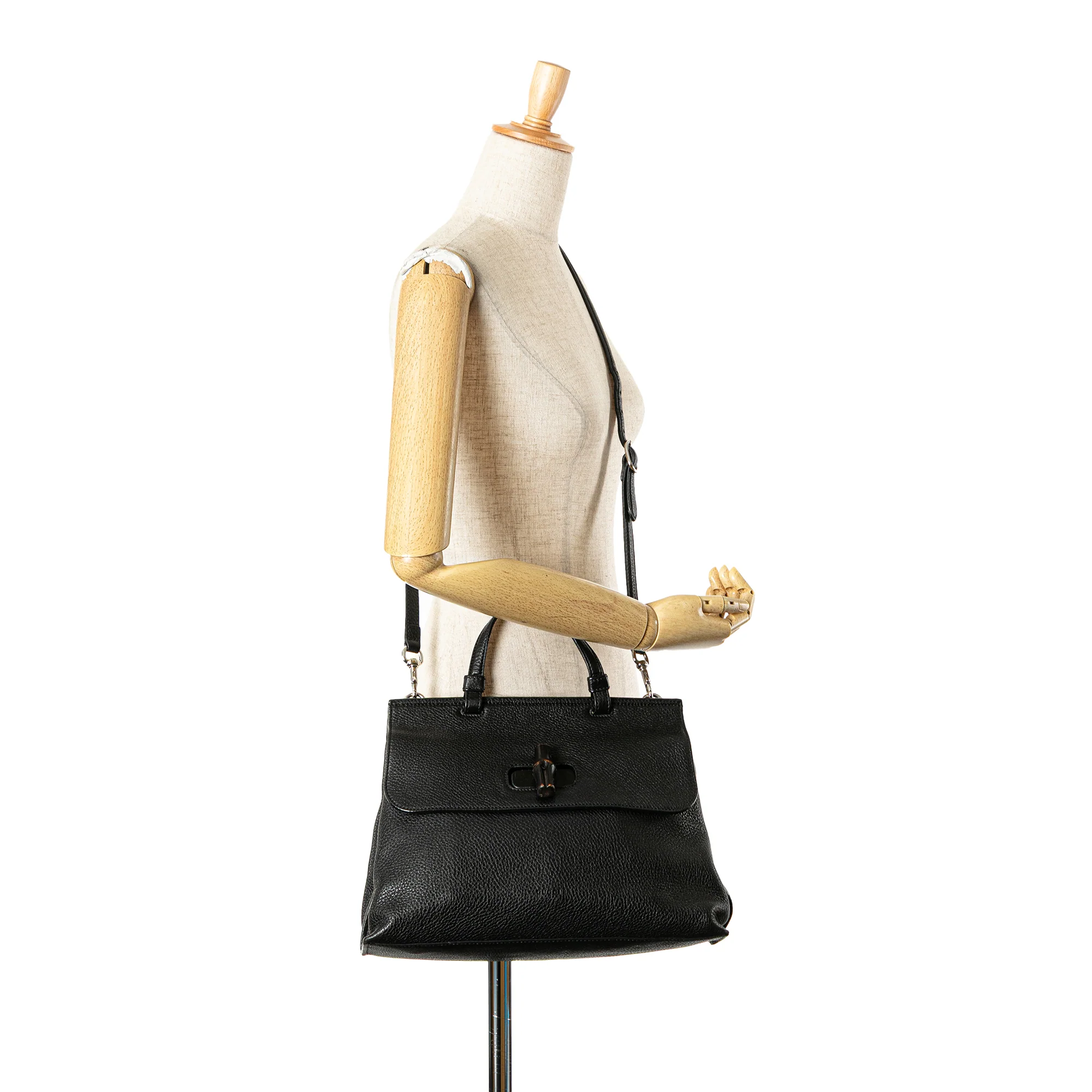 Gucci | Pre-Owned Medium Leather Bamboo Daily Satchel | Black - Image 4