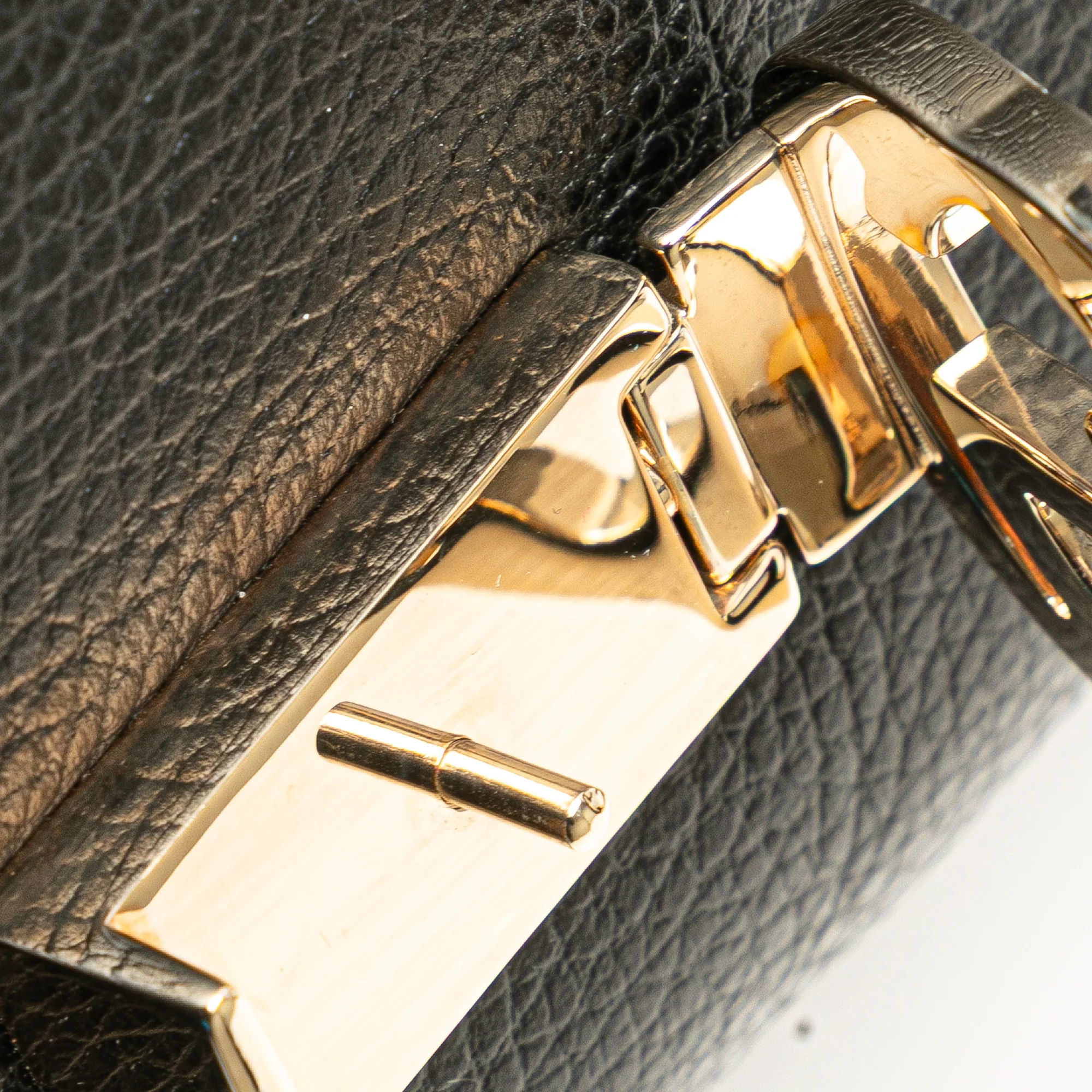 Gucci | Pre-Owned Small Dollar Calf Interlocking G Satchel | Black - Image 11