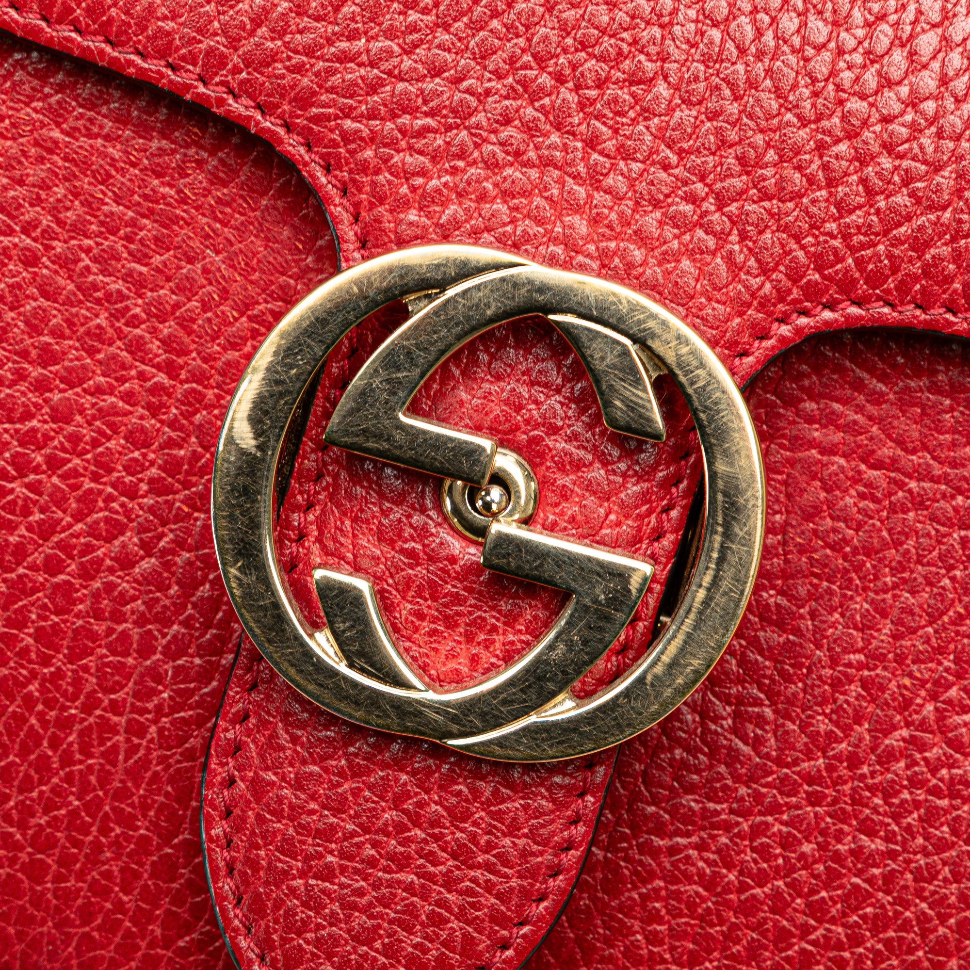 Gucci | Pre-Owned Small Dollar Calfskin Interlocking G Crossbody - II | Red - Image 10
