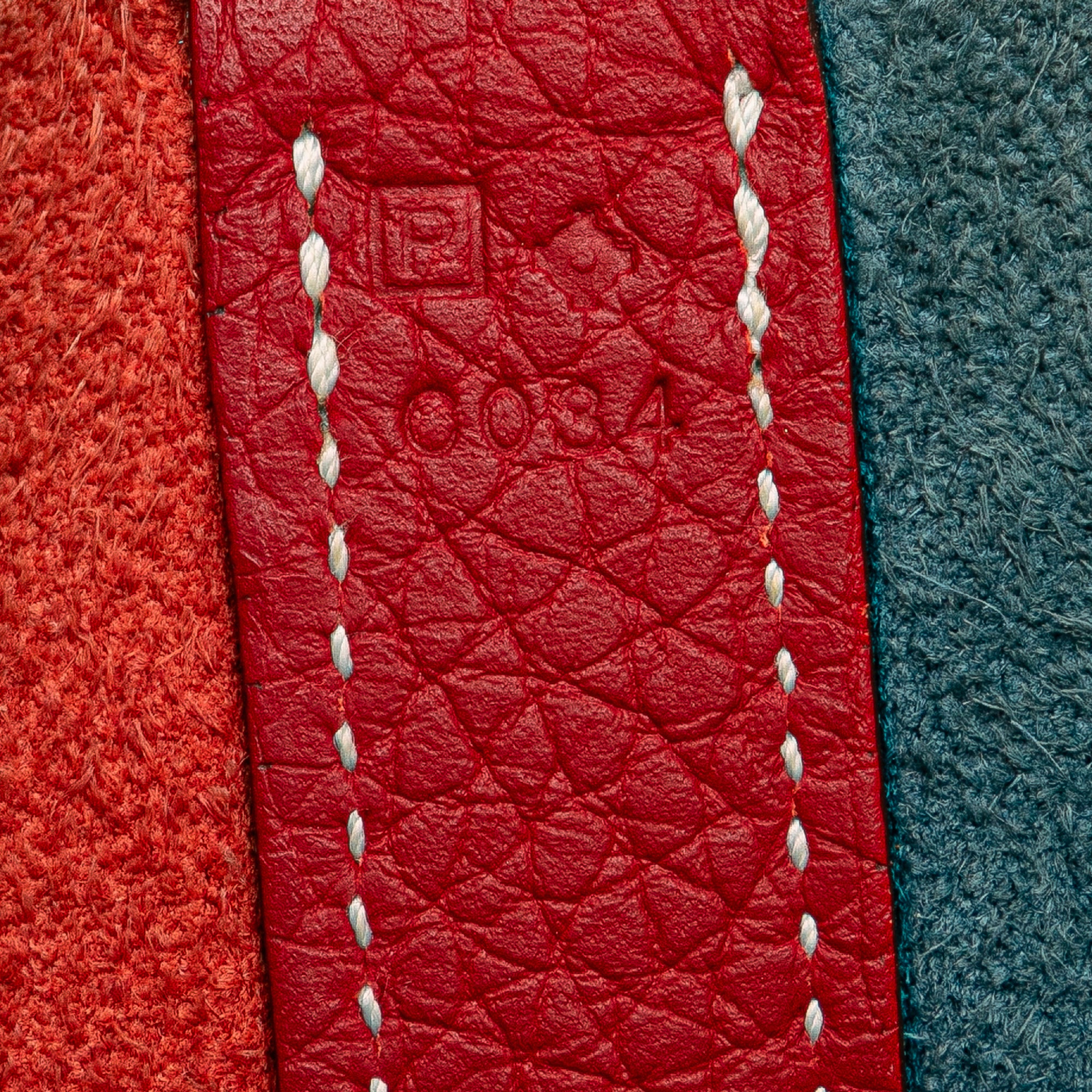 Hermes | Pre-Owned Bicolor Clemence Picotin Lock 22 | Blue - Image 8