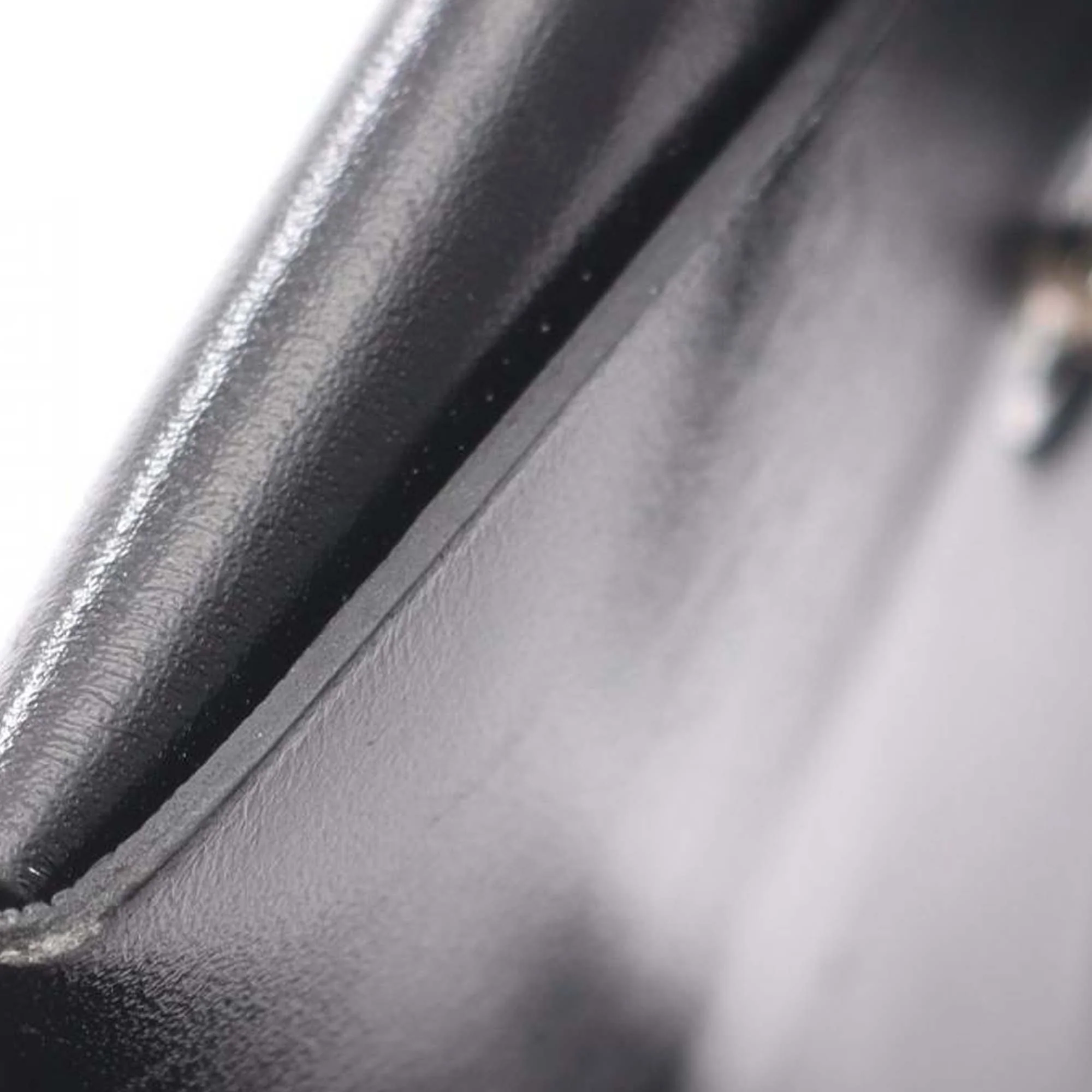 Hermes | Pre-Owned Calfskin Bastia Coin Purse | Black - Image 10