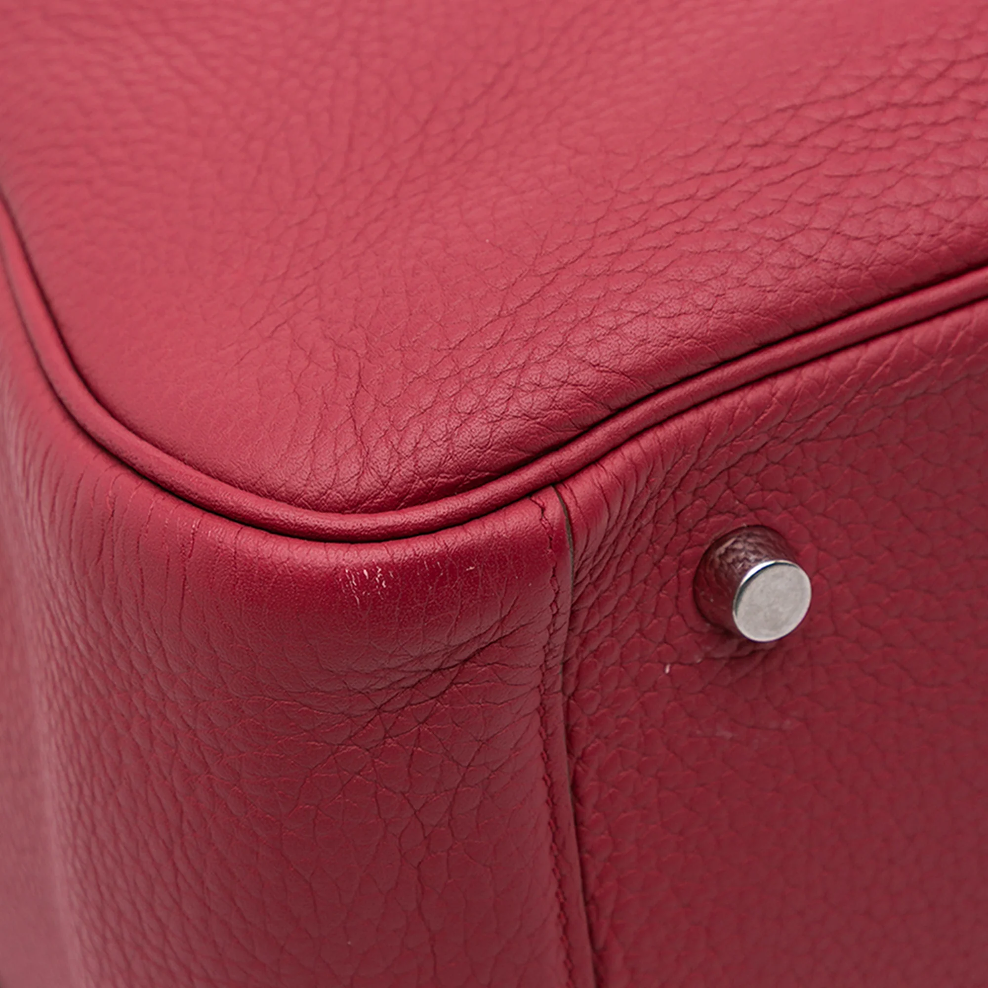 Hermes | Pre-Owned Clemence Lindy 34 | Red/Dark Red - Image 10