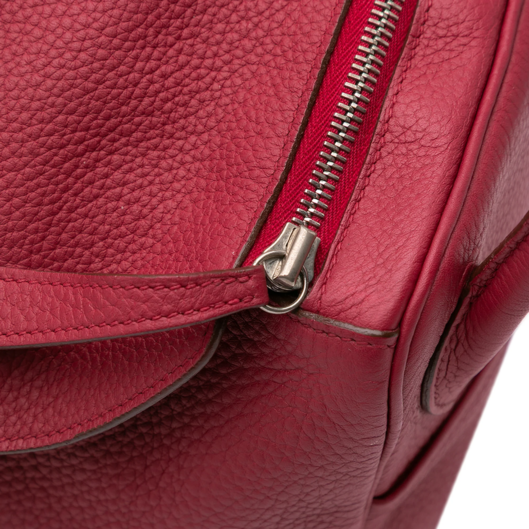 Hermes | Pre-Owned Clemence Lindy 34 | Red/Dark Red - Image 9