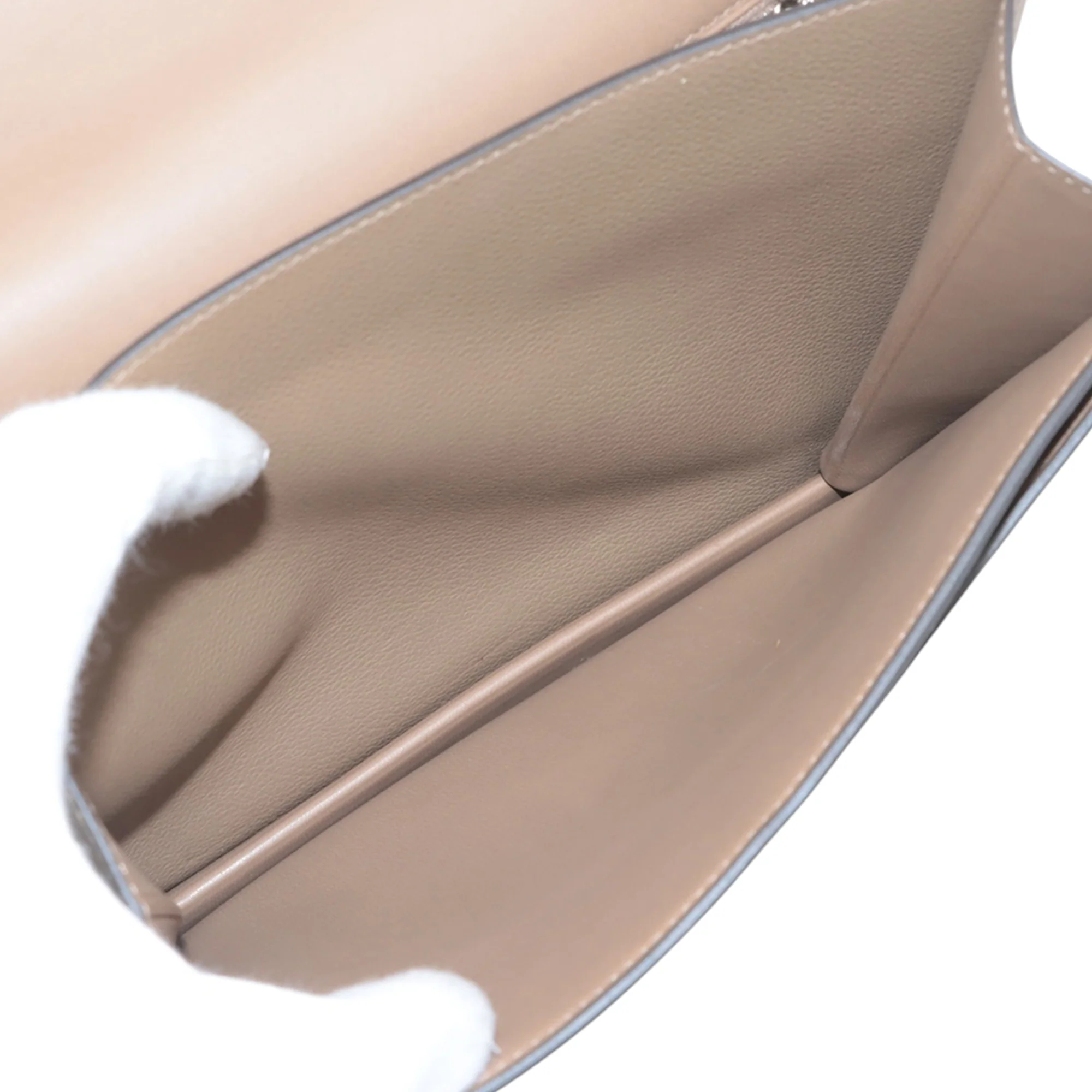 Hermes | Pre-Owned Evercolor 2002 Bag 20 | Brown/Taupe - Image 4