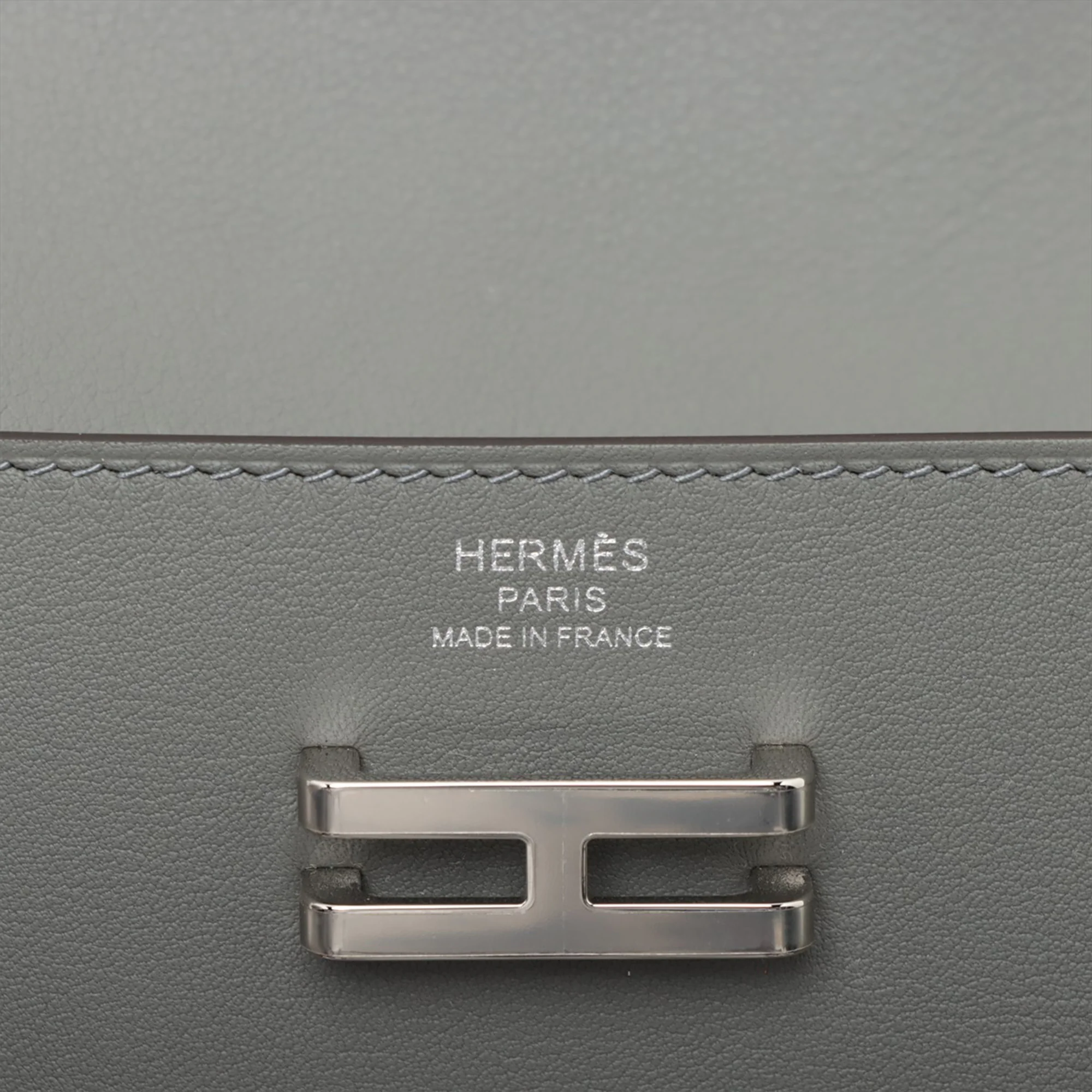 Hermes | Pre-Owned Swift Elan Pocket 24 Belt Bag | Gray/Dark Gray - Image 5